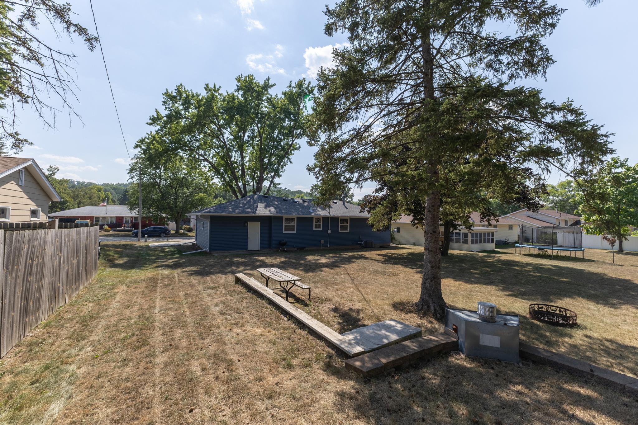 954 Linda Avenue Property Photo 7