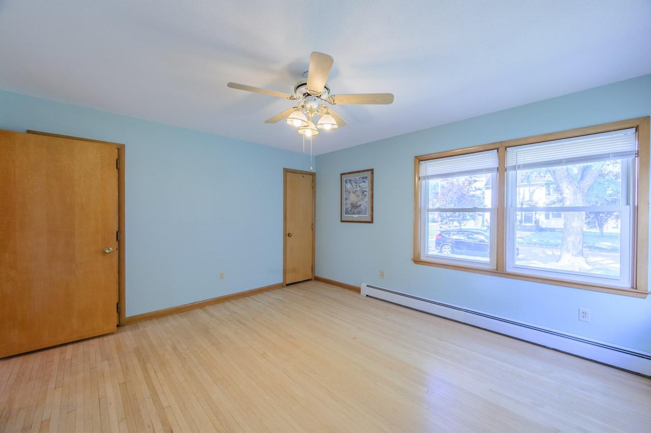 716 5th Street S Property Photo 10
