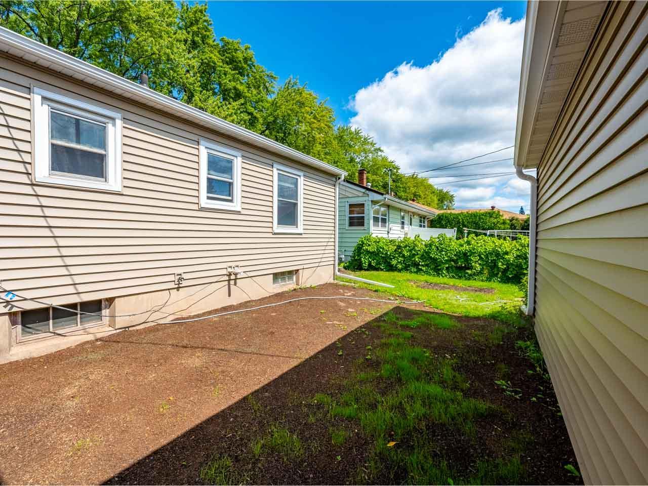 716 5th Street S Property Photo 34