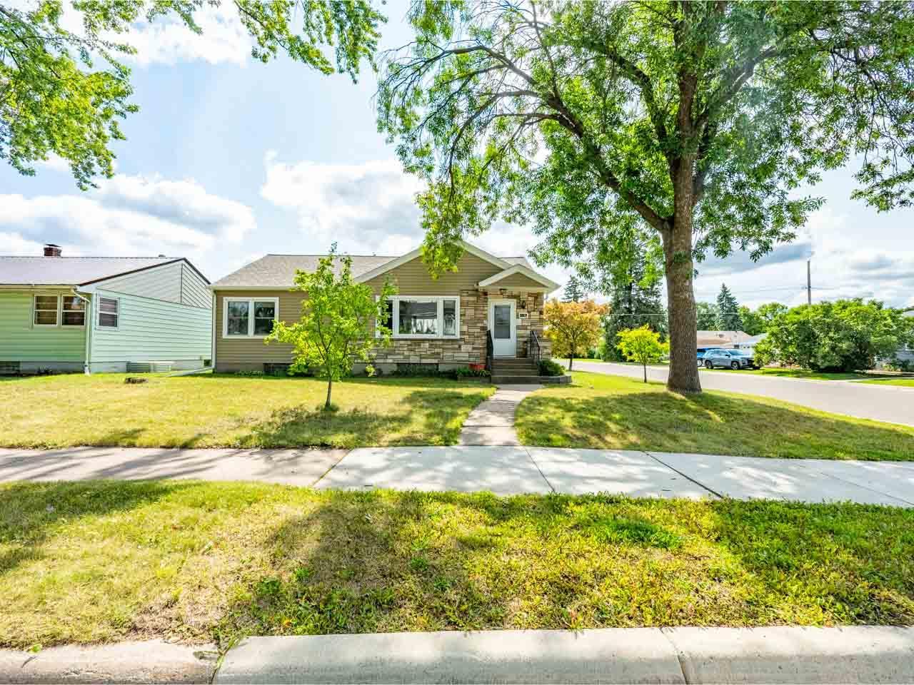 716 5th Street S Property Photo 49