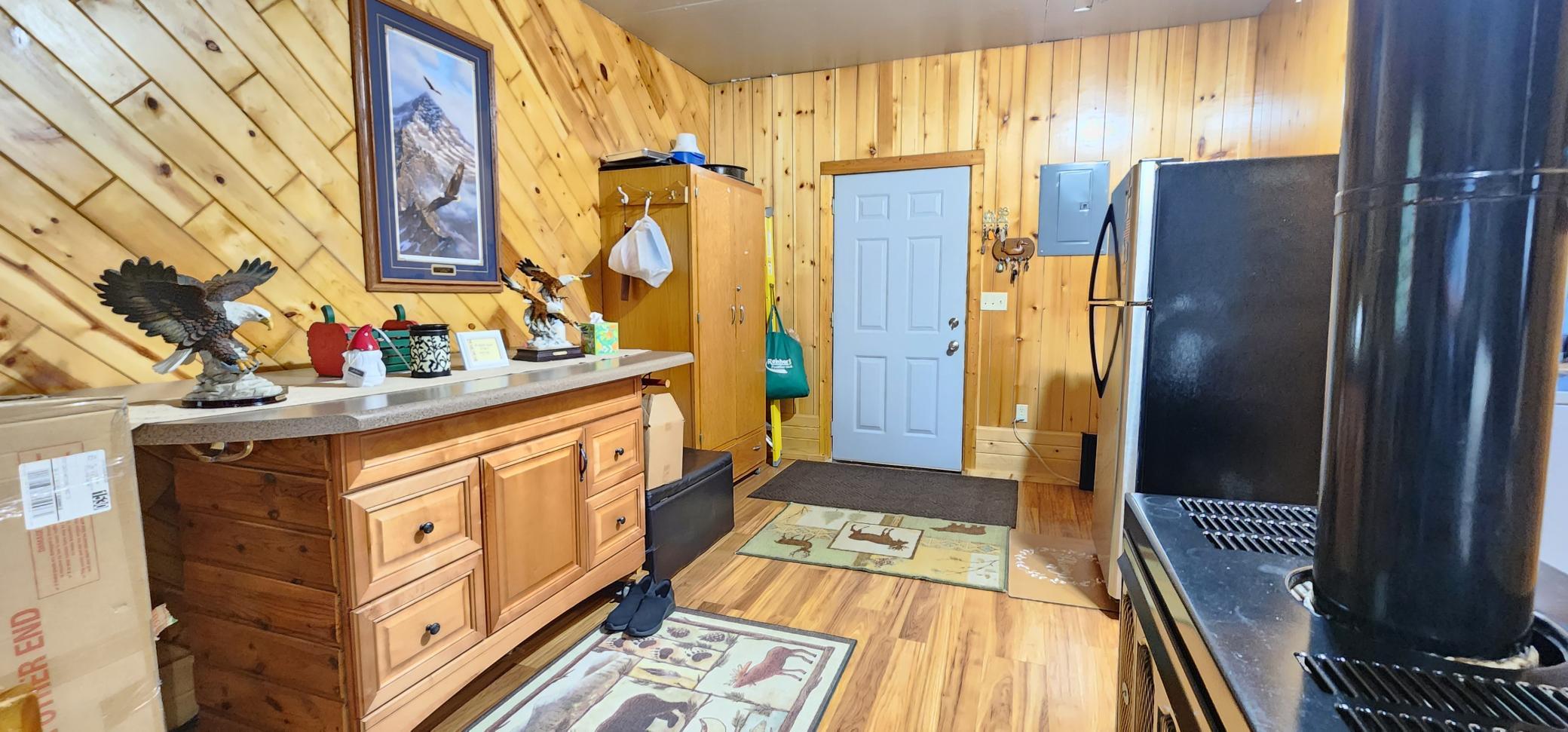 6444 Cougar Trail Nw Property Photo 3