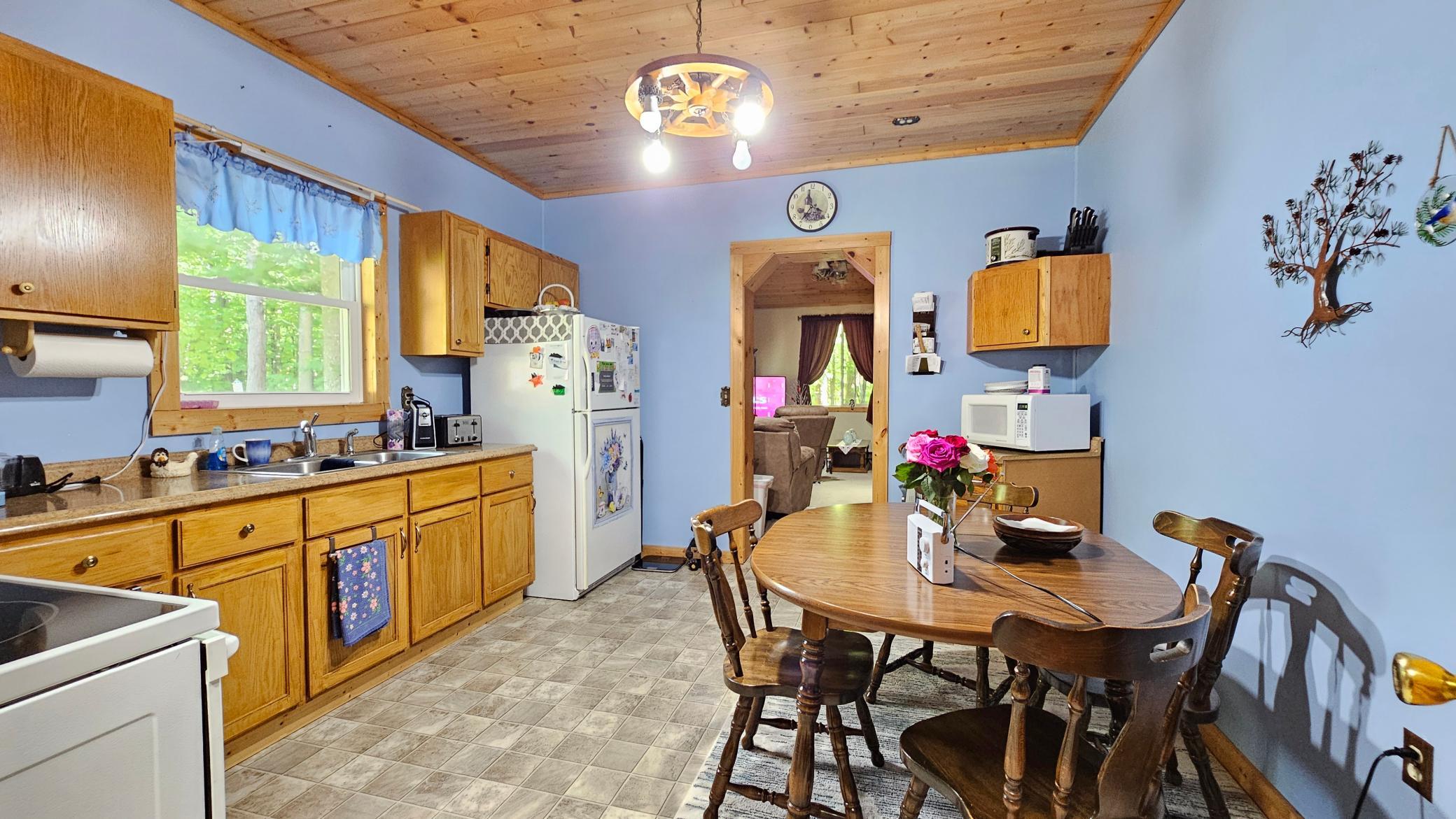 6444 Cougar Trail Nw Property Photo 5