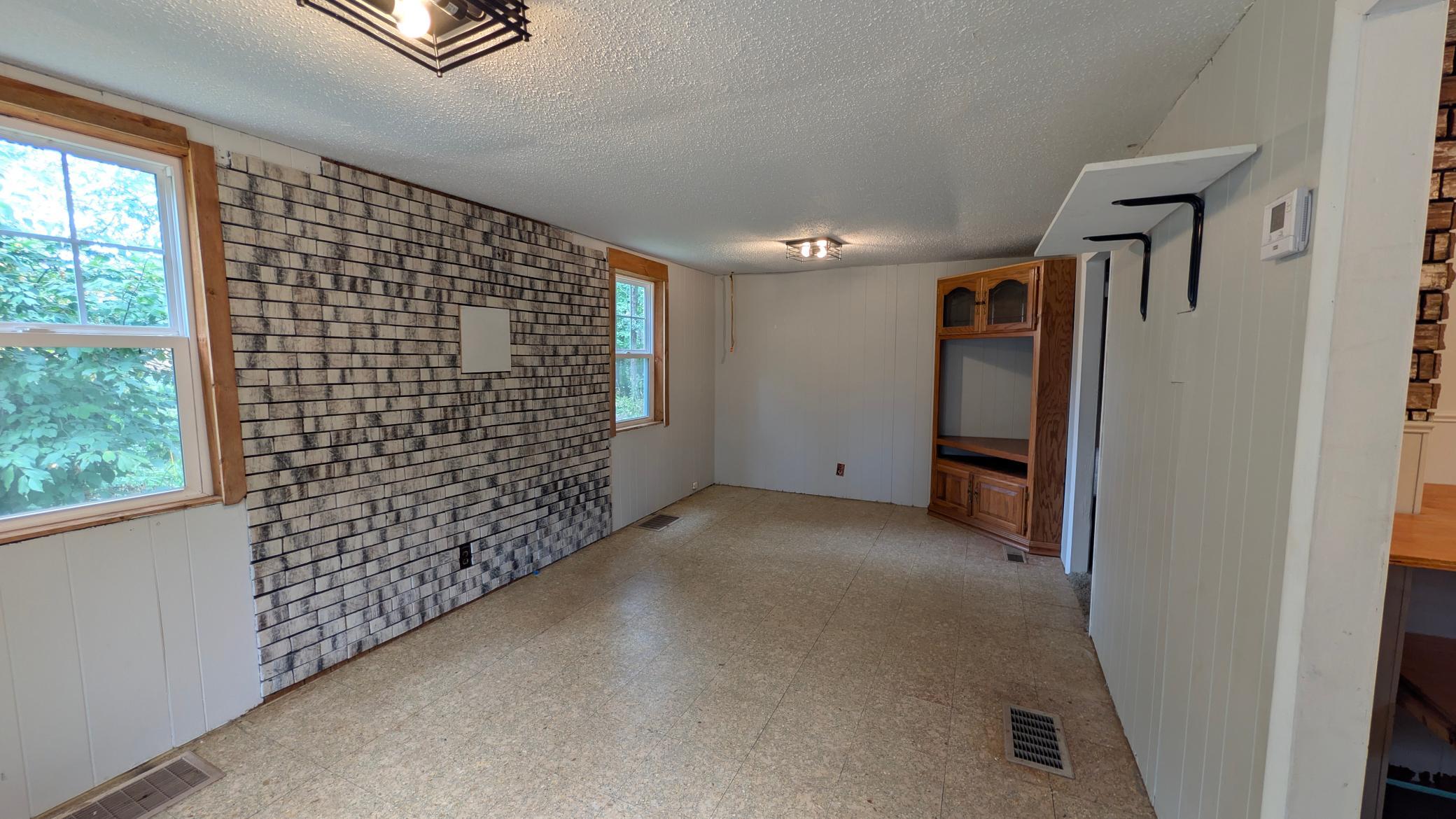15890 390th Street Property Photo 9
