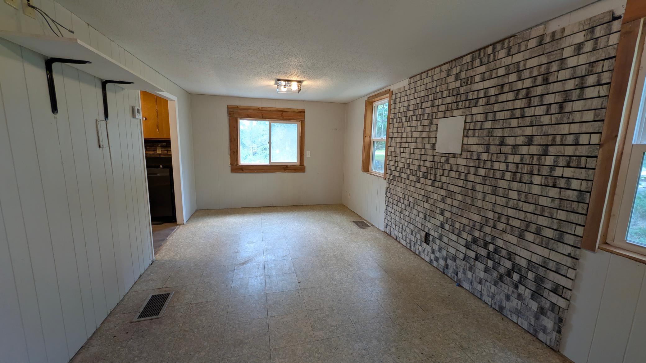 15890 390th Street Property Photo 10