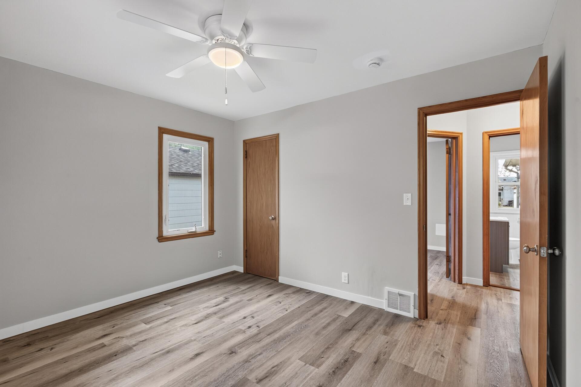 3620 Sumter Avenue S Property Photo 16