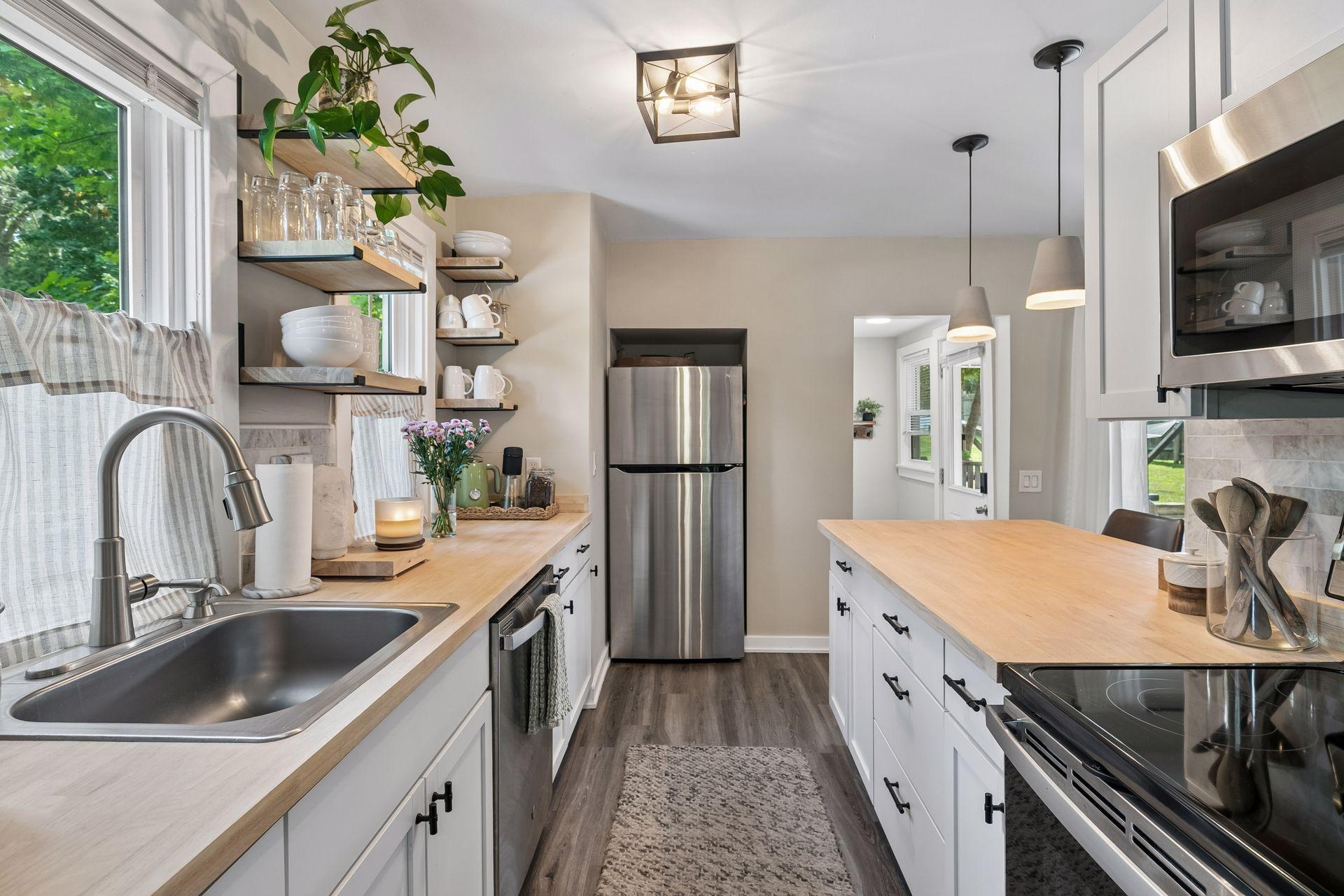 3593 Crystal Place Property Photo 4
