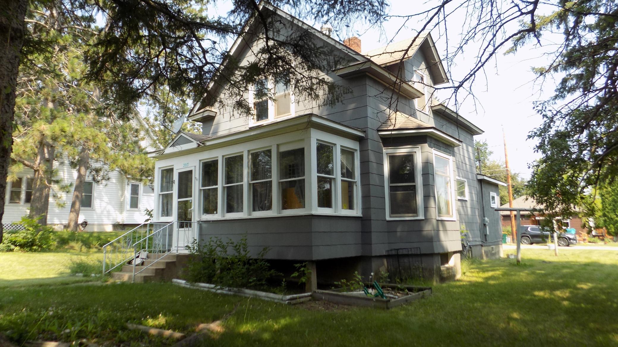 203 Mitchell Street Property Photo 1