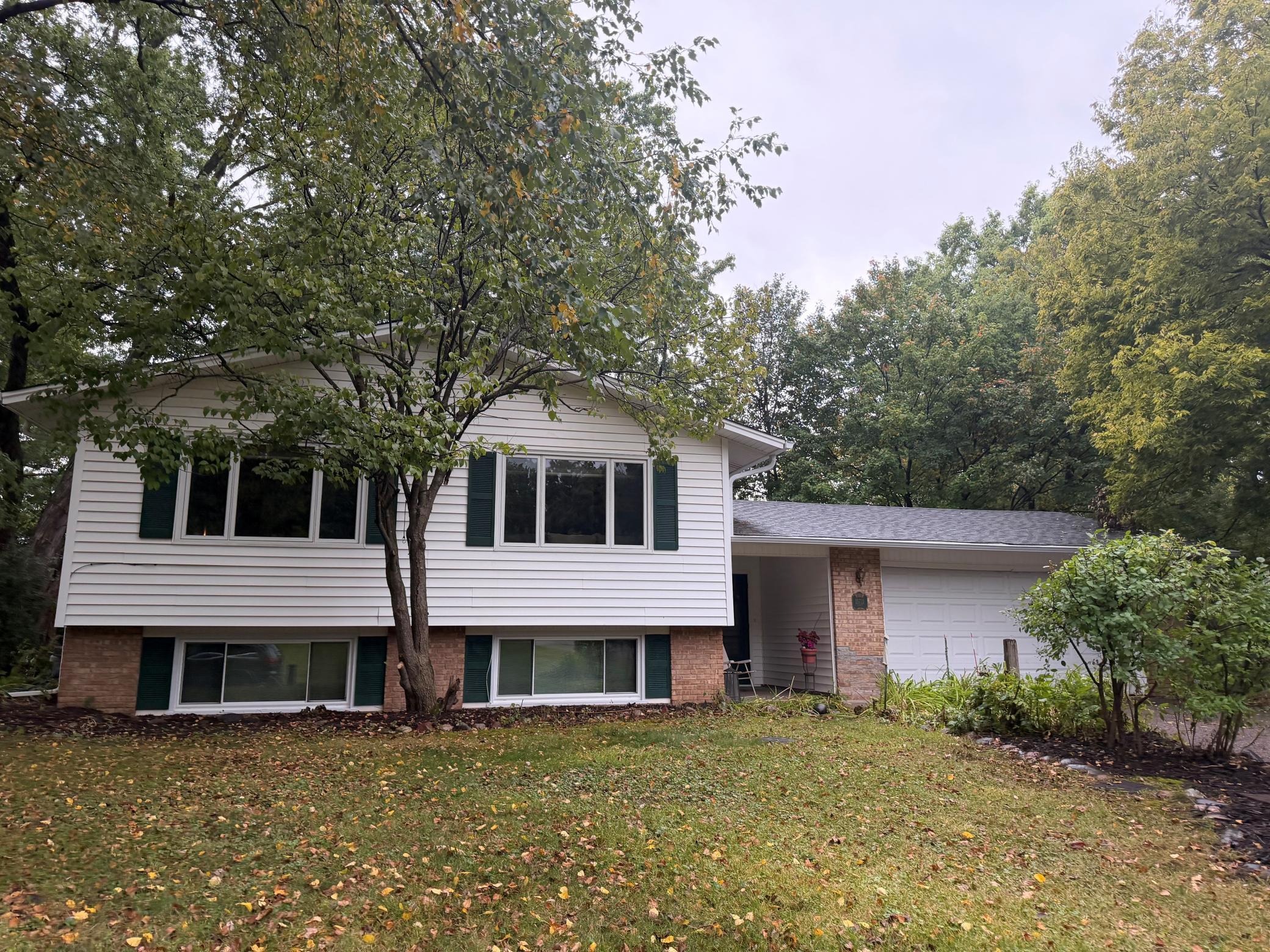 15711 Boulder Creek Drive Property Photo 1