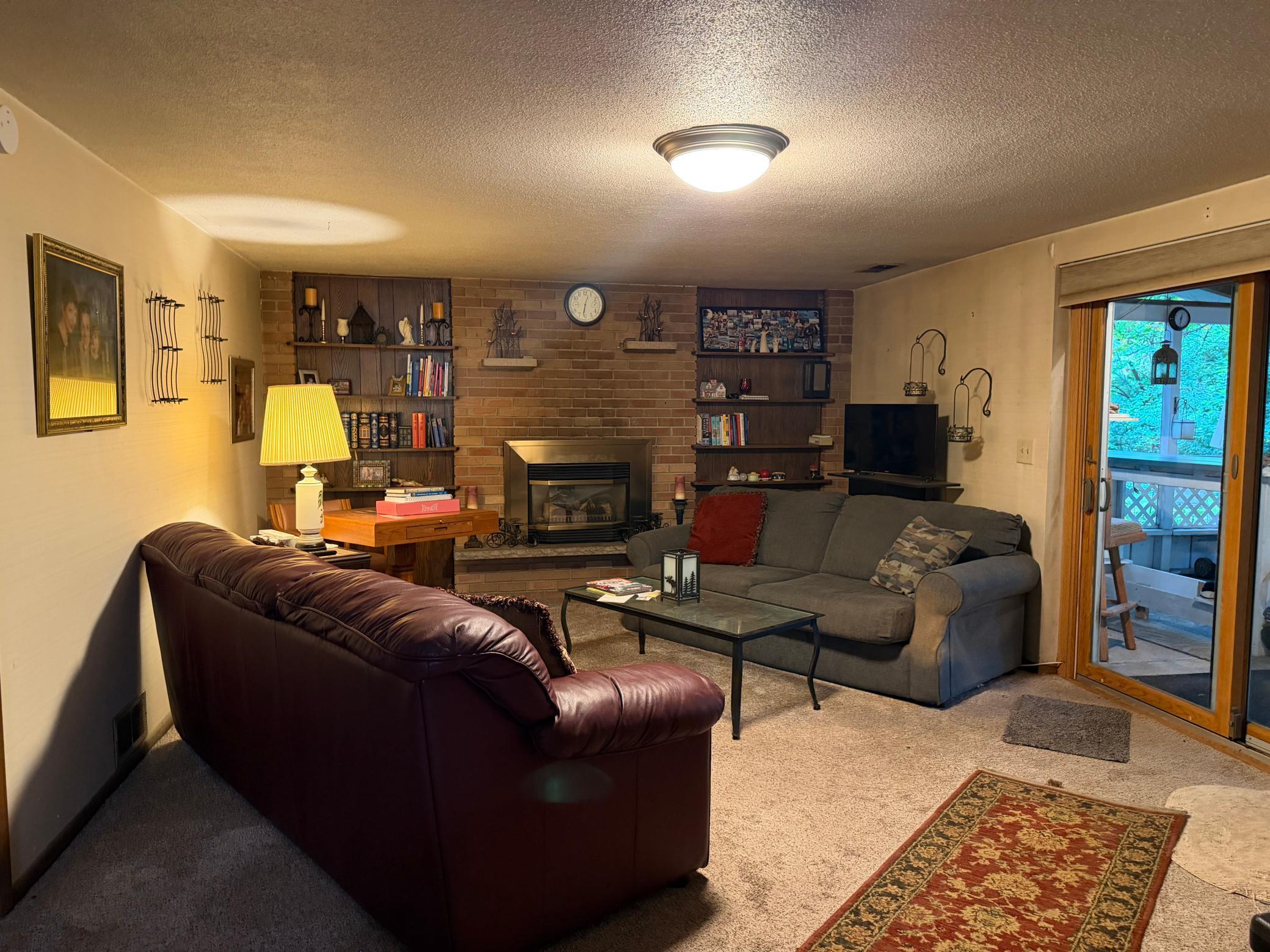 15711 Boulder Creek Drive Property Photo 2