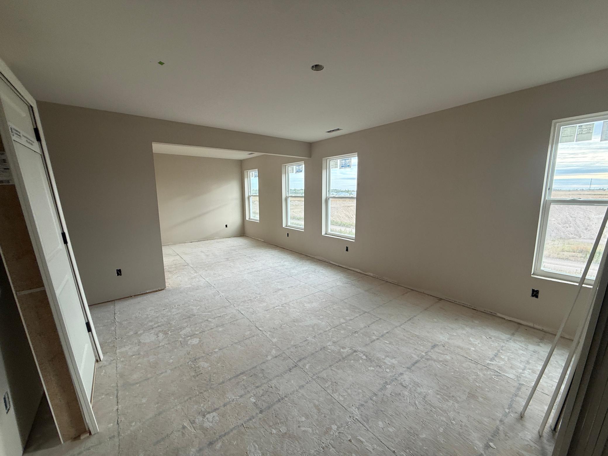 15144 Amber Fields Boulevard W Property Photo 8