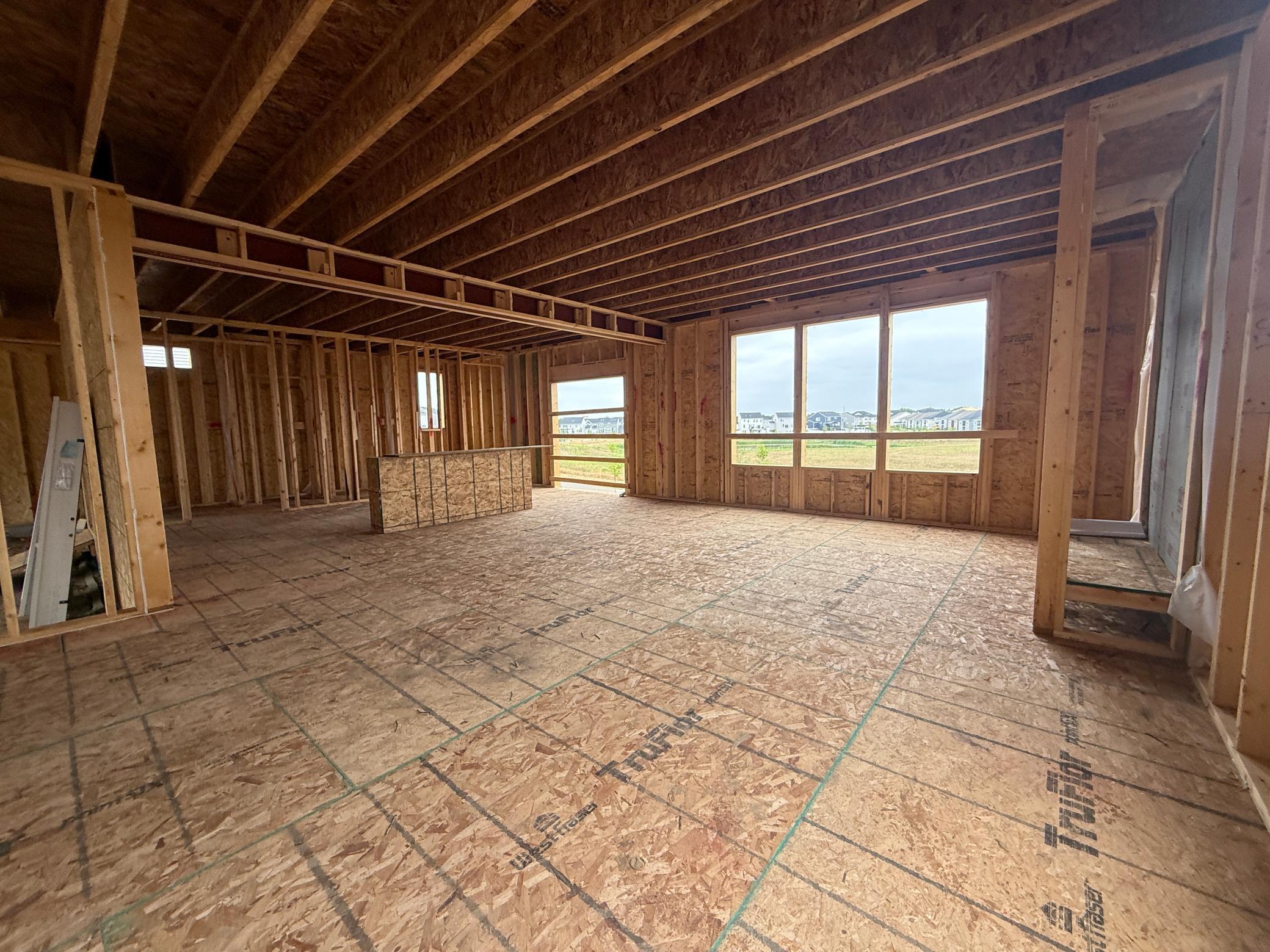 15044 Amber Fields Boulevard W Property Photo 6