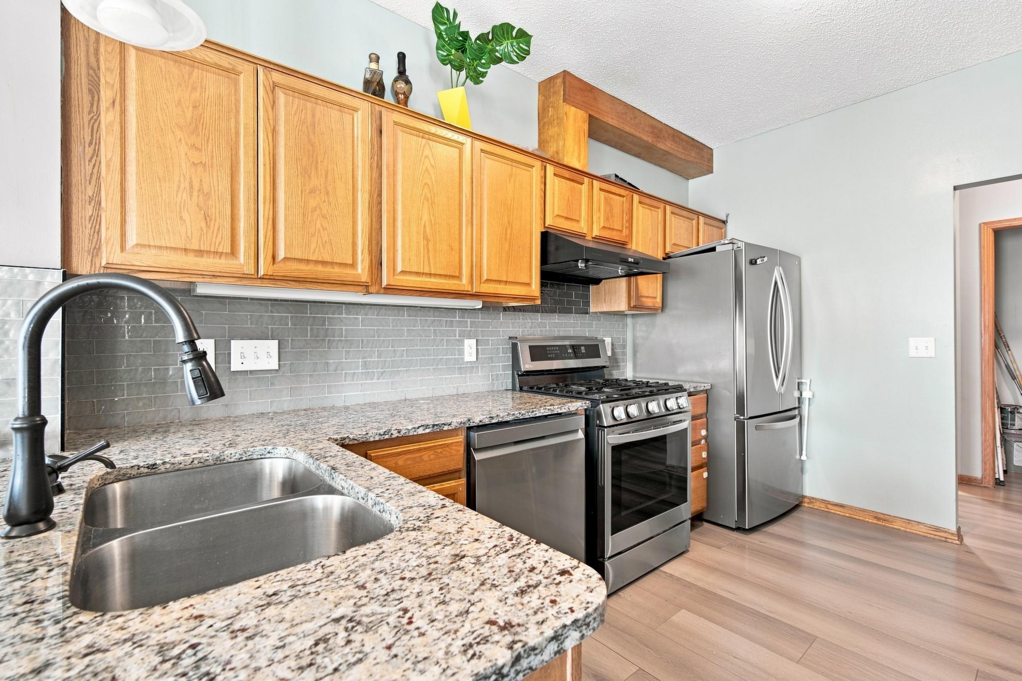 8605 Tessman Circle N Property Photo 5