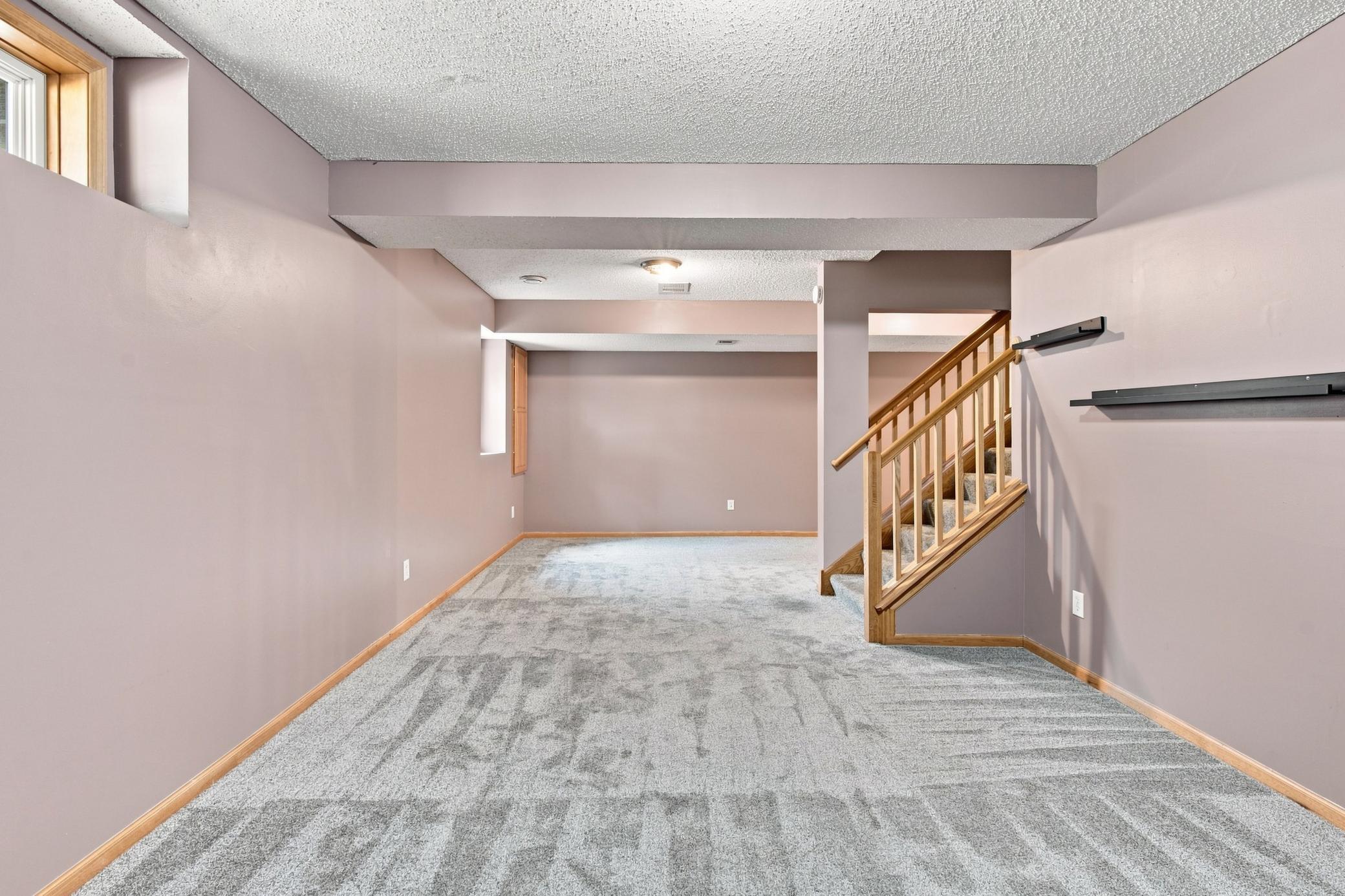8605 Tessman Circle N Property Photo 12