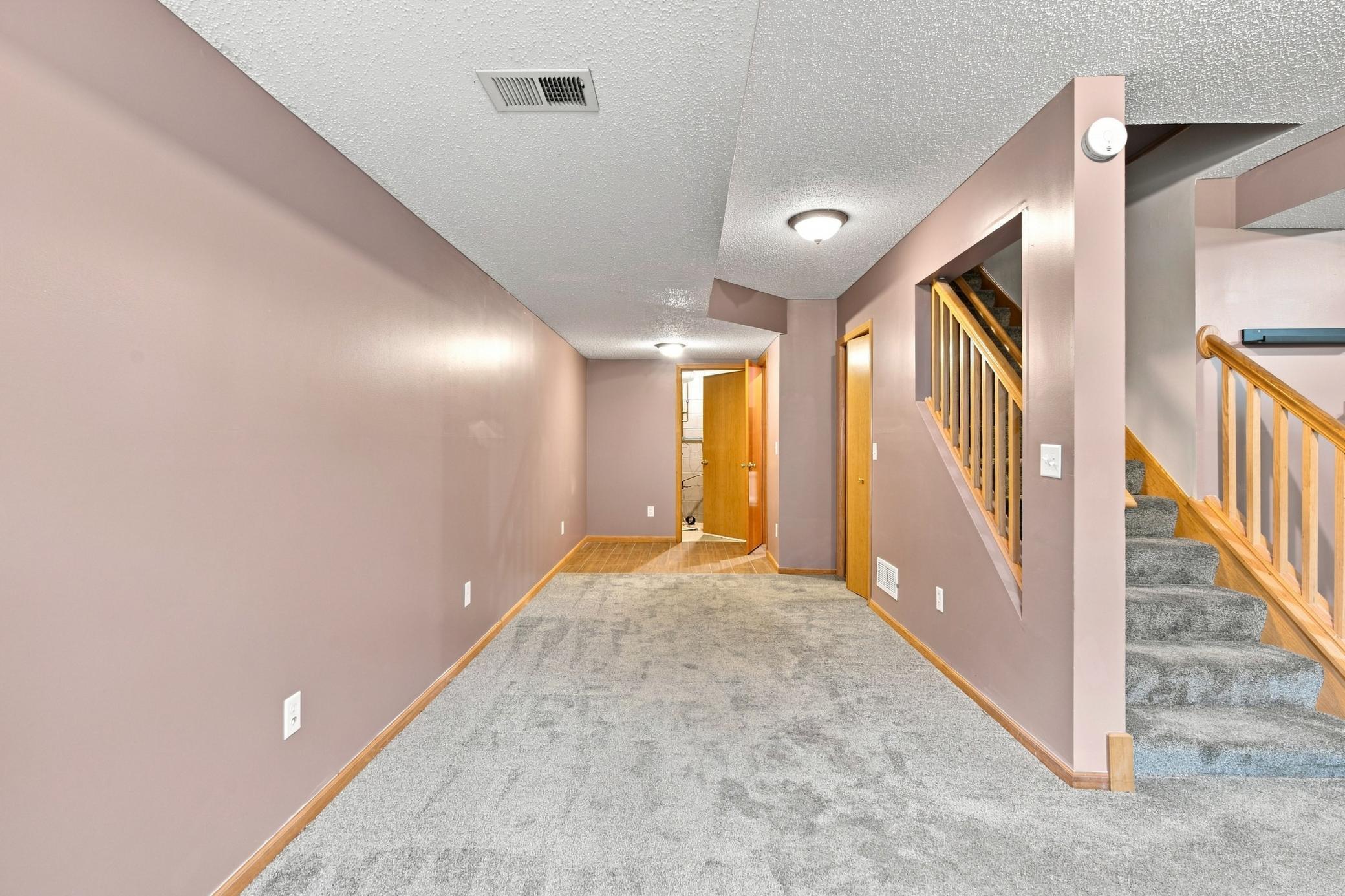 8605 Tessman Circle N Property Photo 13