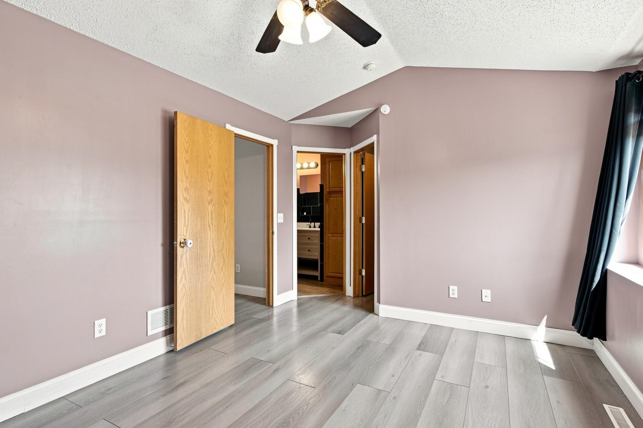 8605 Tessman Circle N Property Photo 19