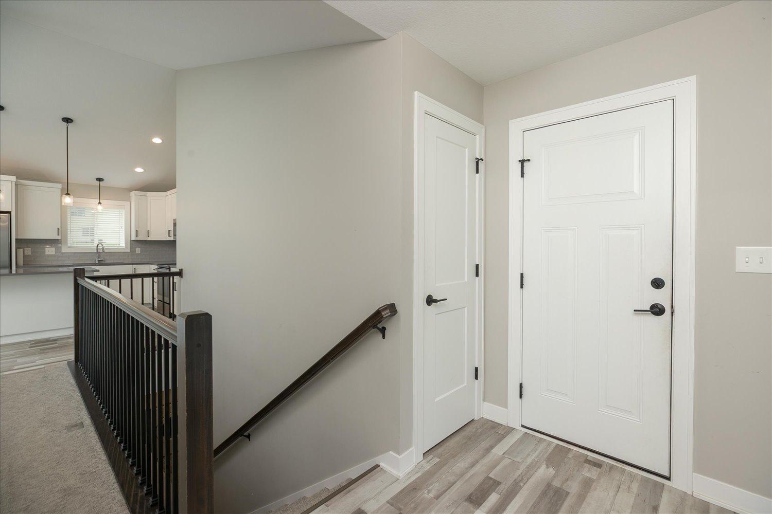 302 Devin Drive Property Photo 4