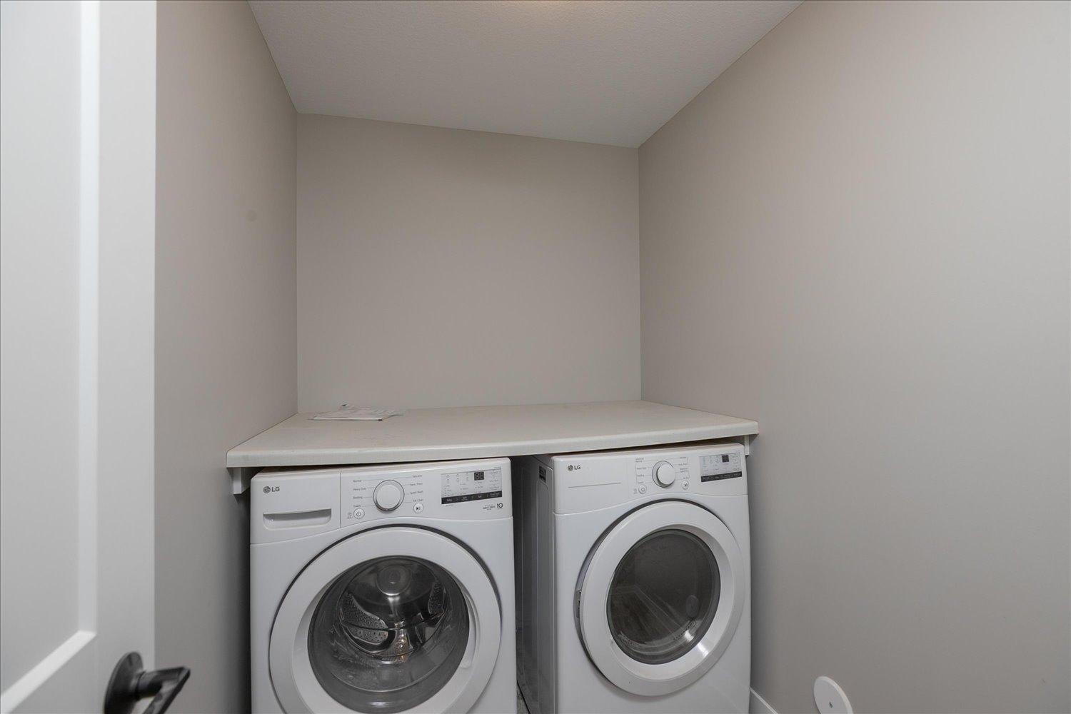 302 Devin Drive Property Photo 27