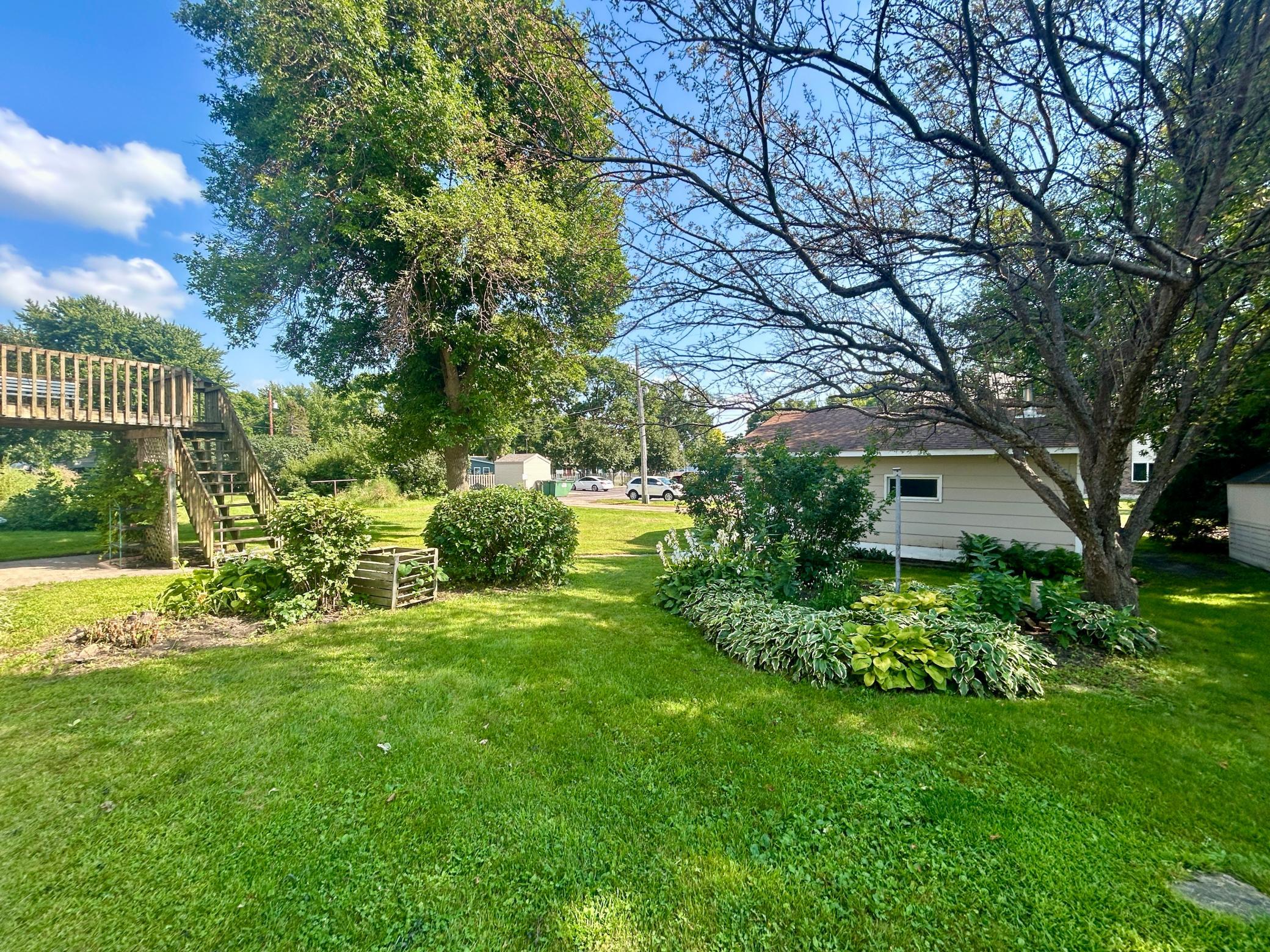 913 High Avenue Property Photo 3
