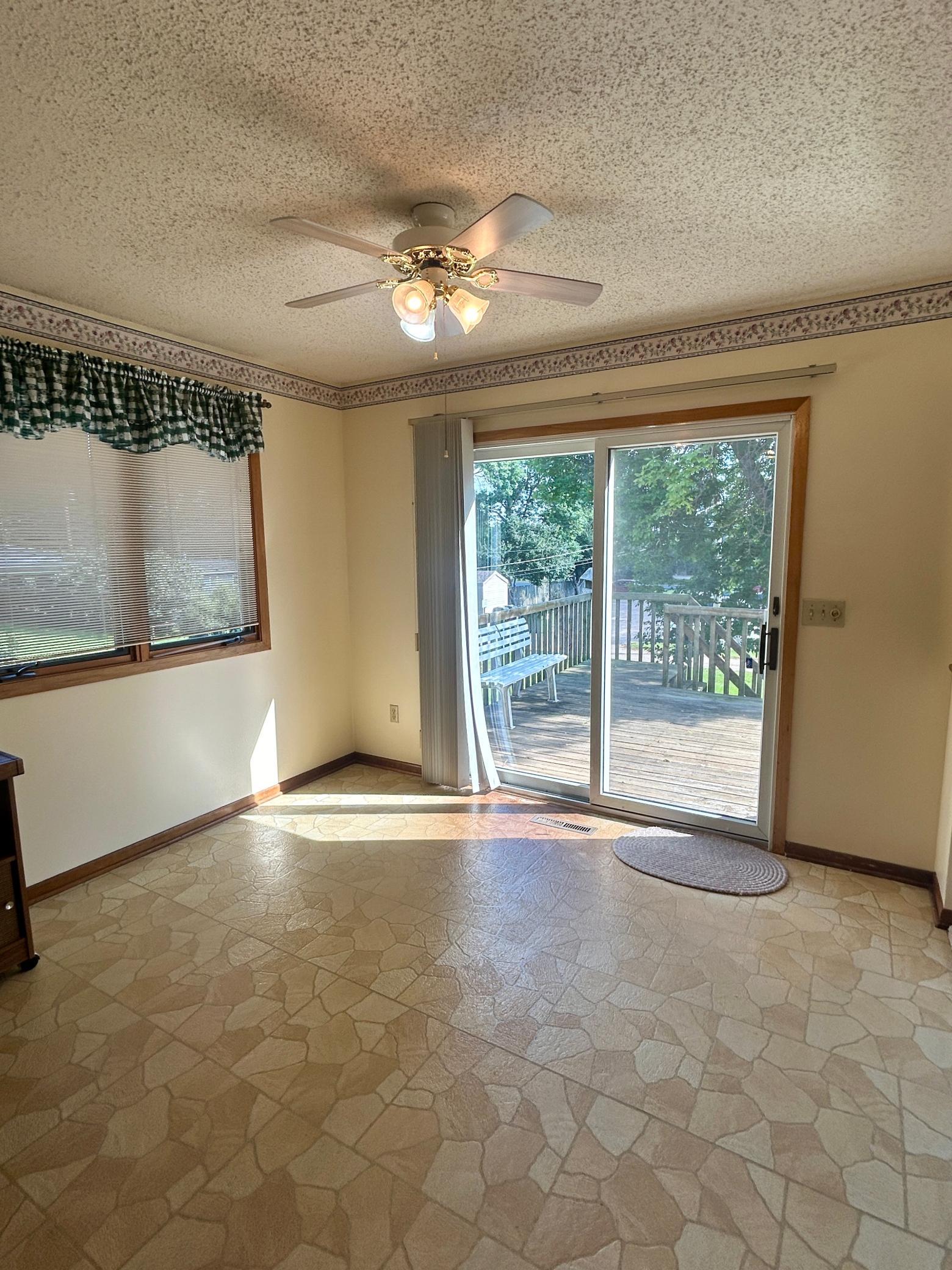 913 High Avenue Property Photo 12