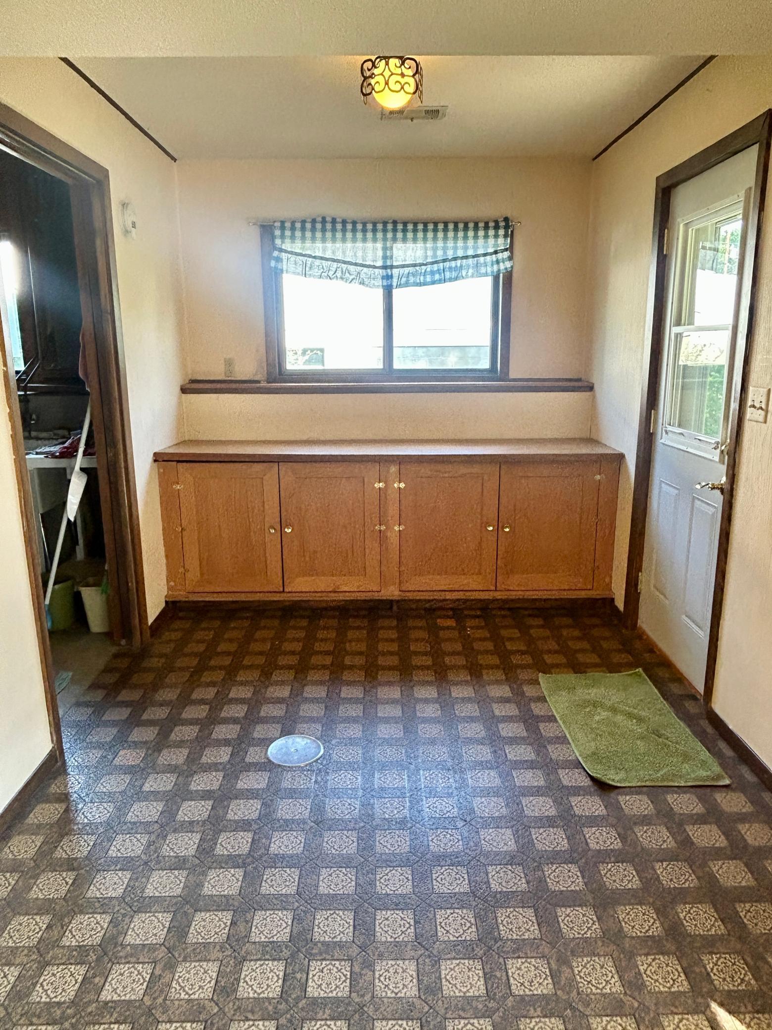 913 High Avenue Property Photo 17