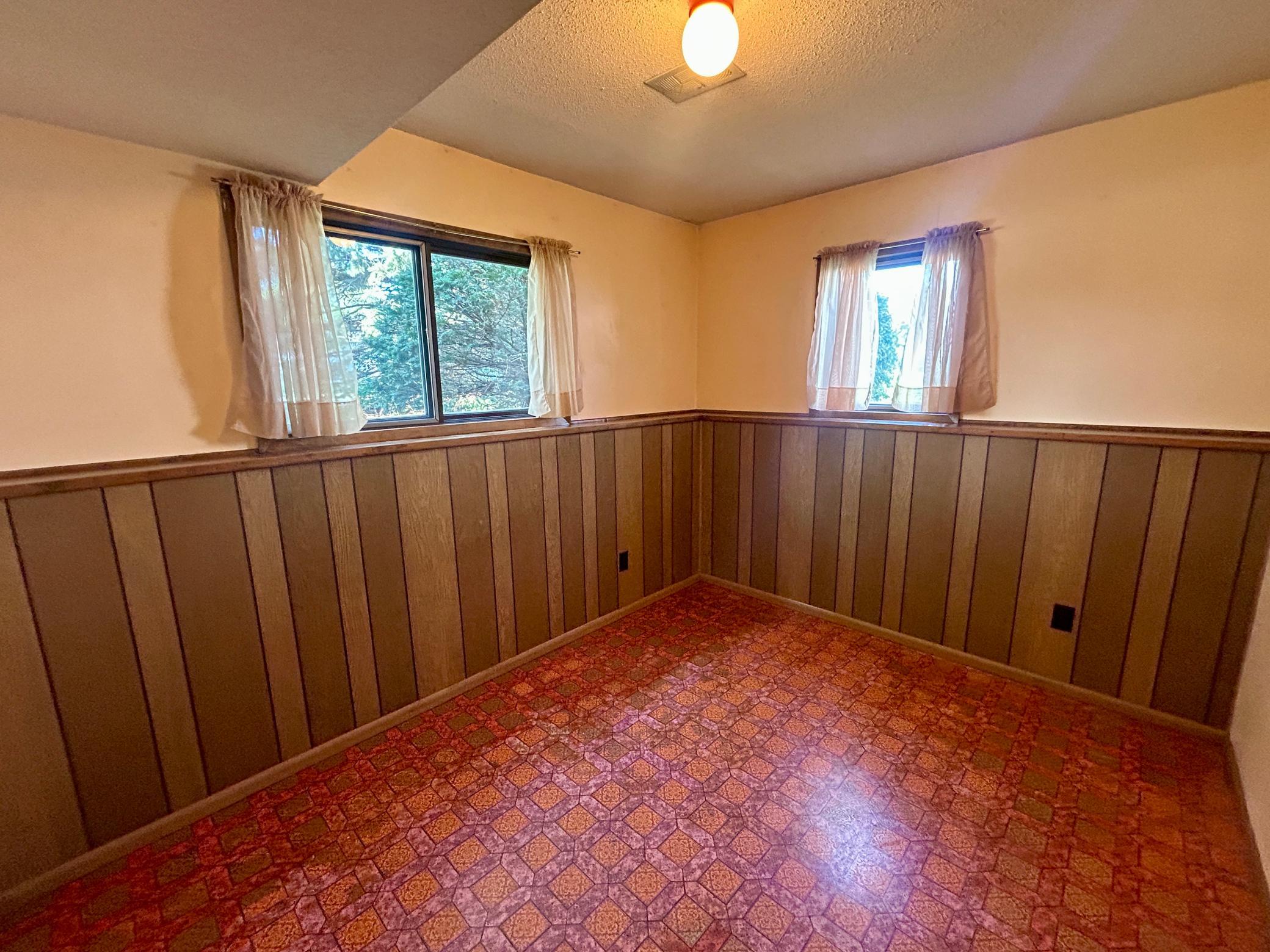 913 High Avenue Property Photo 19