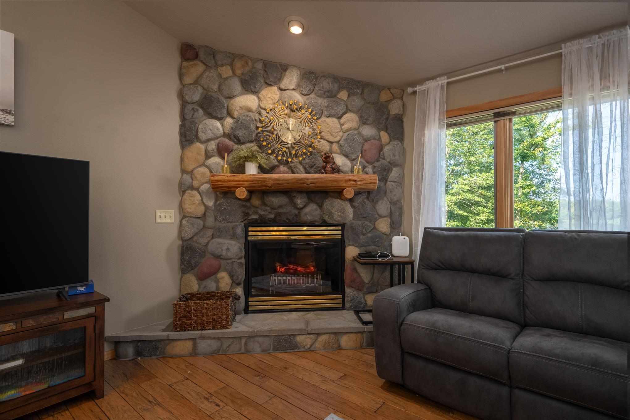 1855 160th Street Property Photo 16