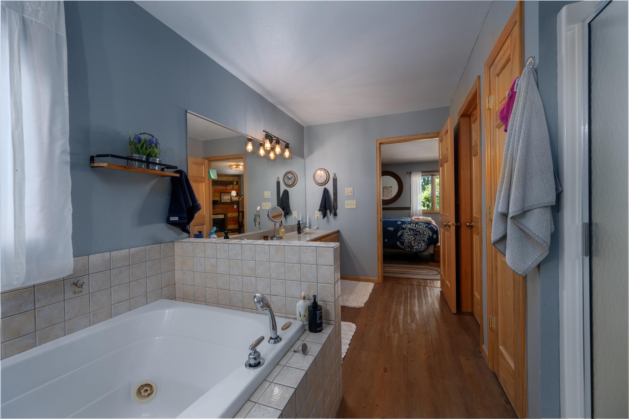 1855 160th Street Property Photo 22