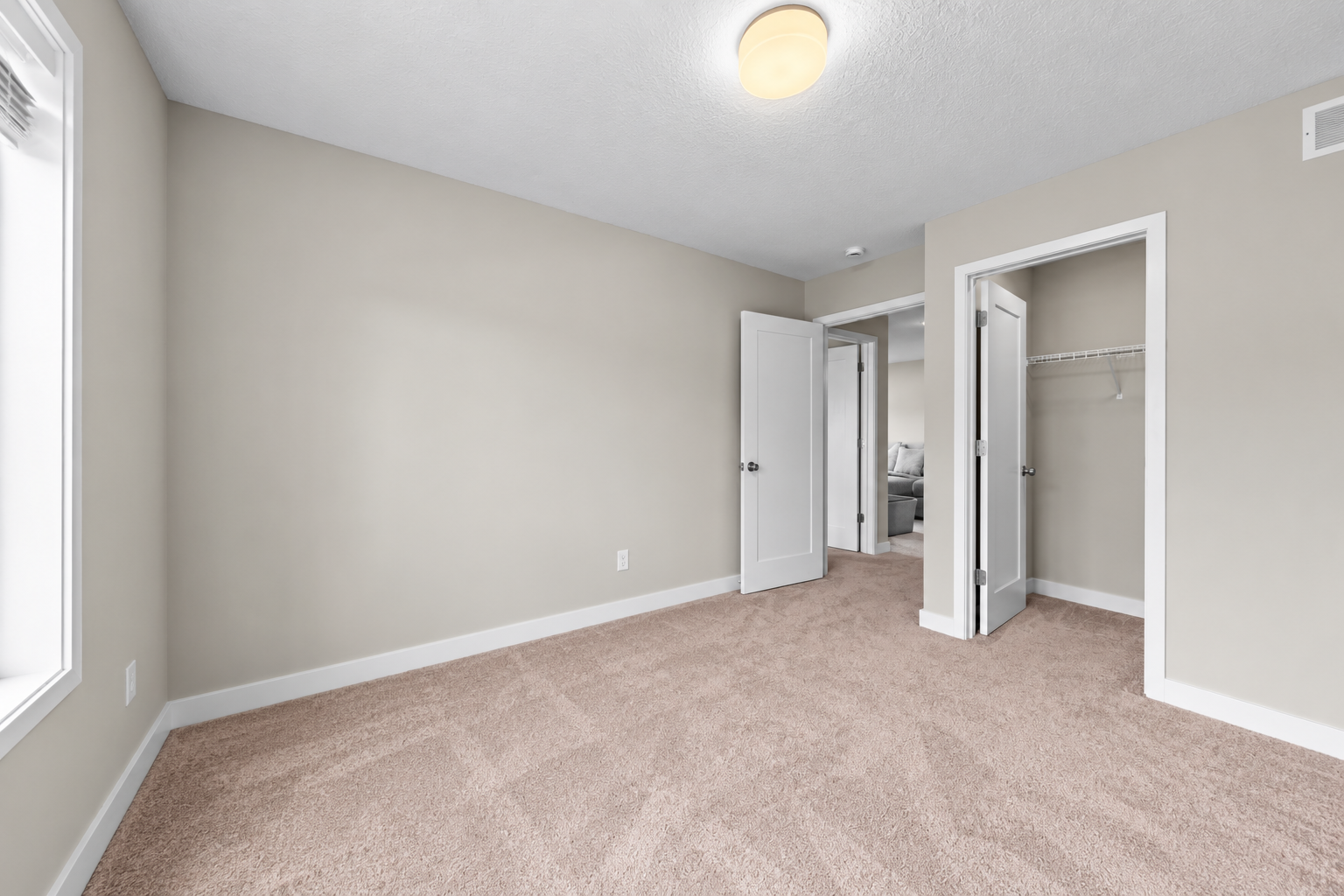 1238 Compton Avenue Property Photo 25