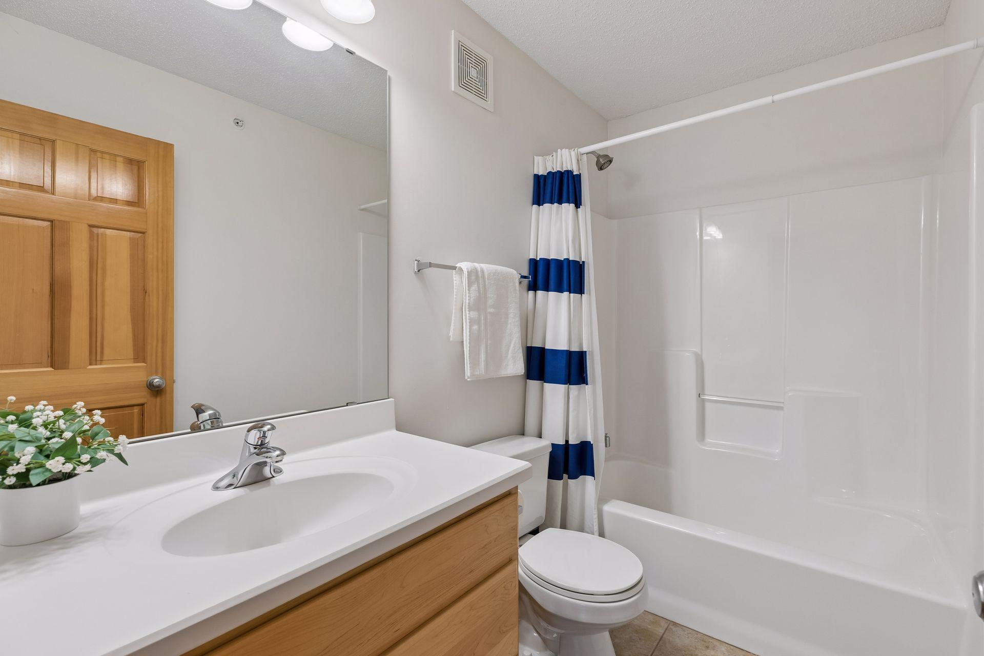 8262 Labont Way 5 Property Photo 11