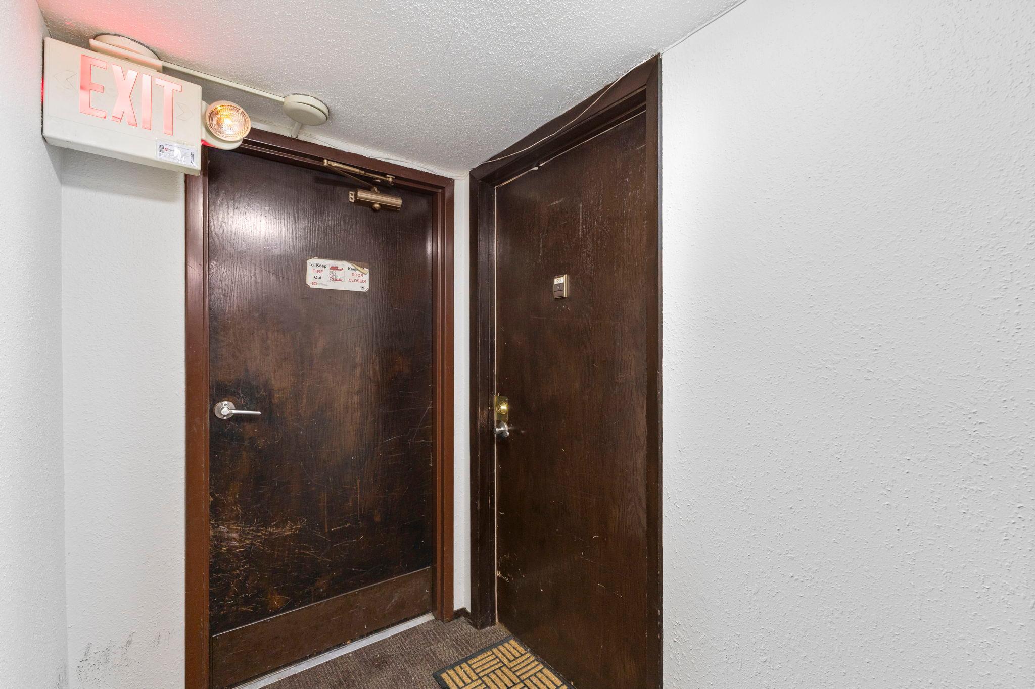 520 Ridgewood Ave 4 Property Photo 8
