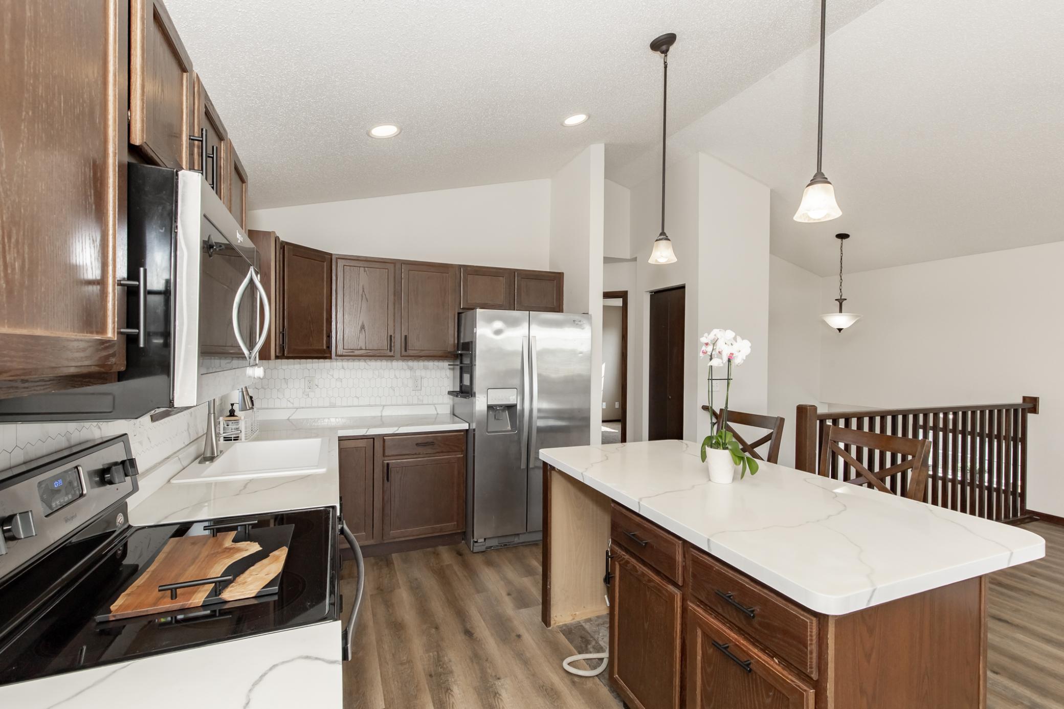 613 5th Street E Property Photo 12