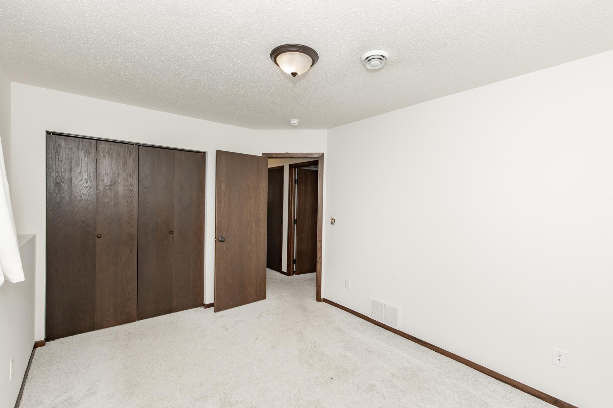 613 5th Street E Property Photo 25