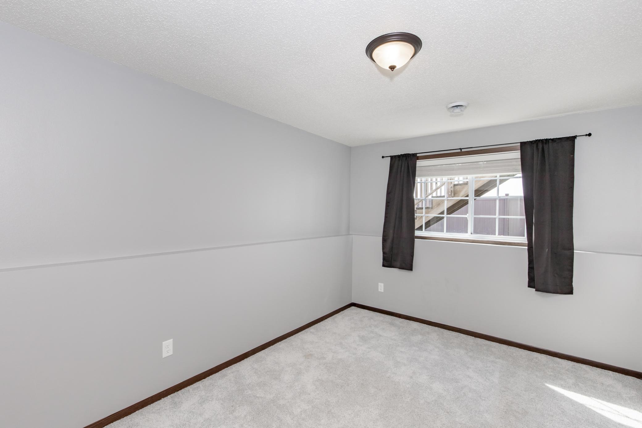 613 5th Street E Property Photo 26