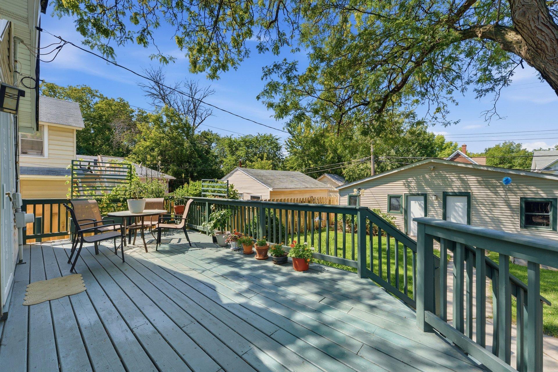 397 Thomas Avenue Property Photo 13