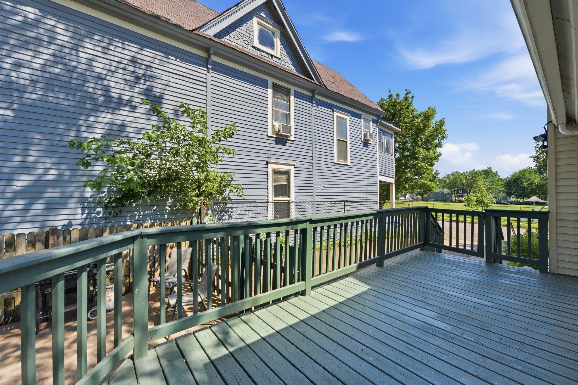 397 Thomas Avenue Property Photo 14