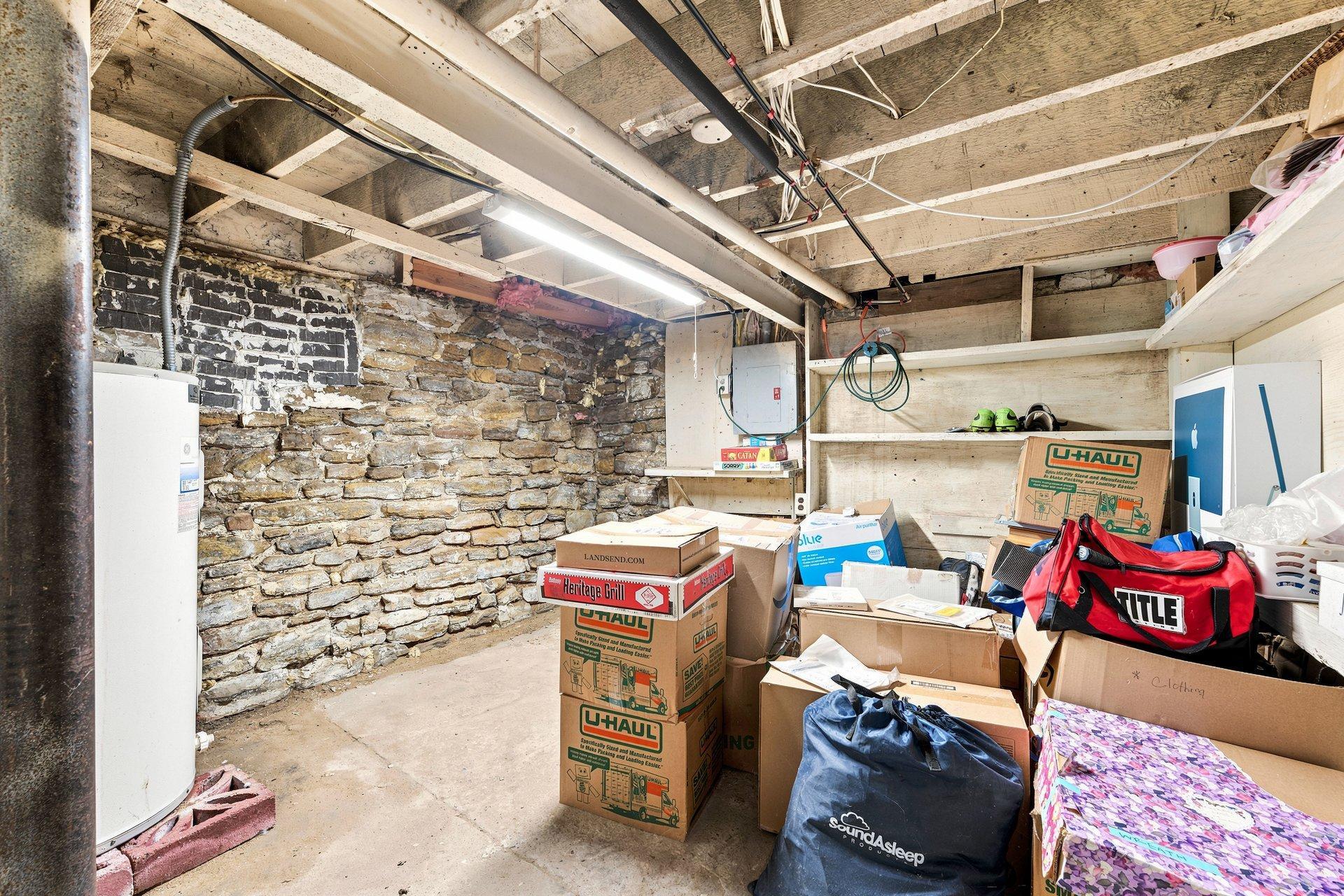 397 Thomas Avenue Property Photo 43