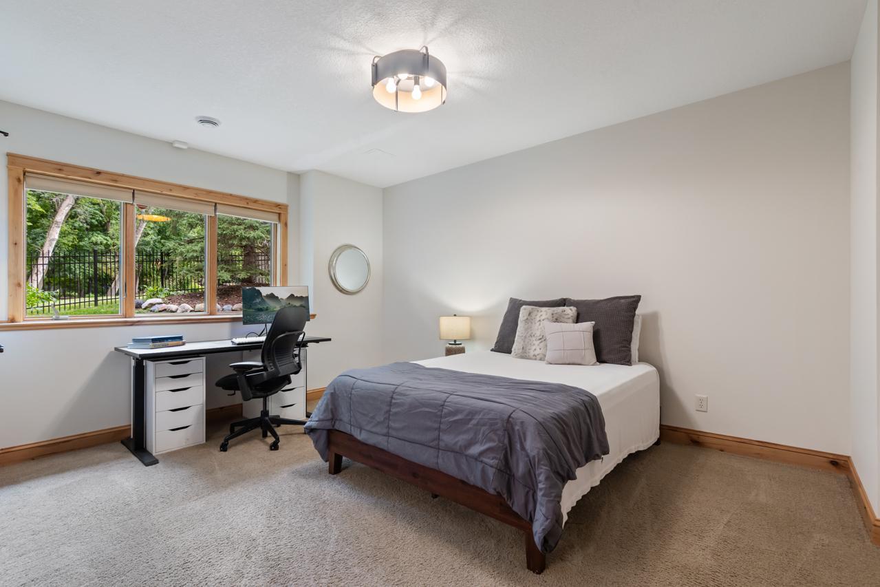 2180 Crestview Drive Property Photo 41