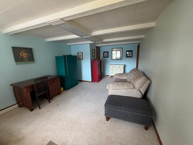 109 Oak Street S Property Photo 14