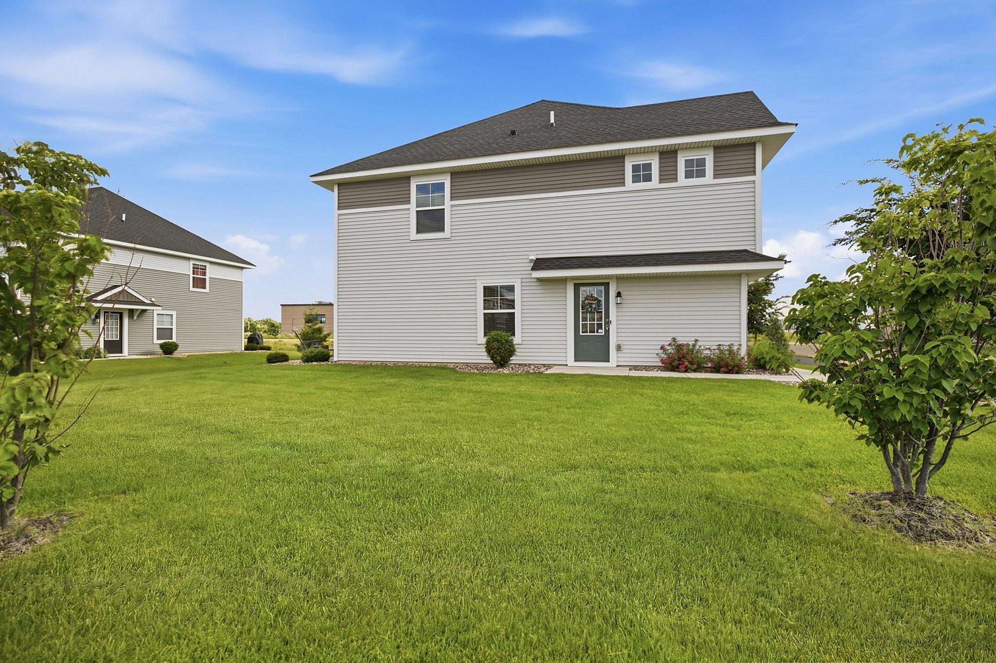 14300 Arctic Circle Property Photo 2