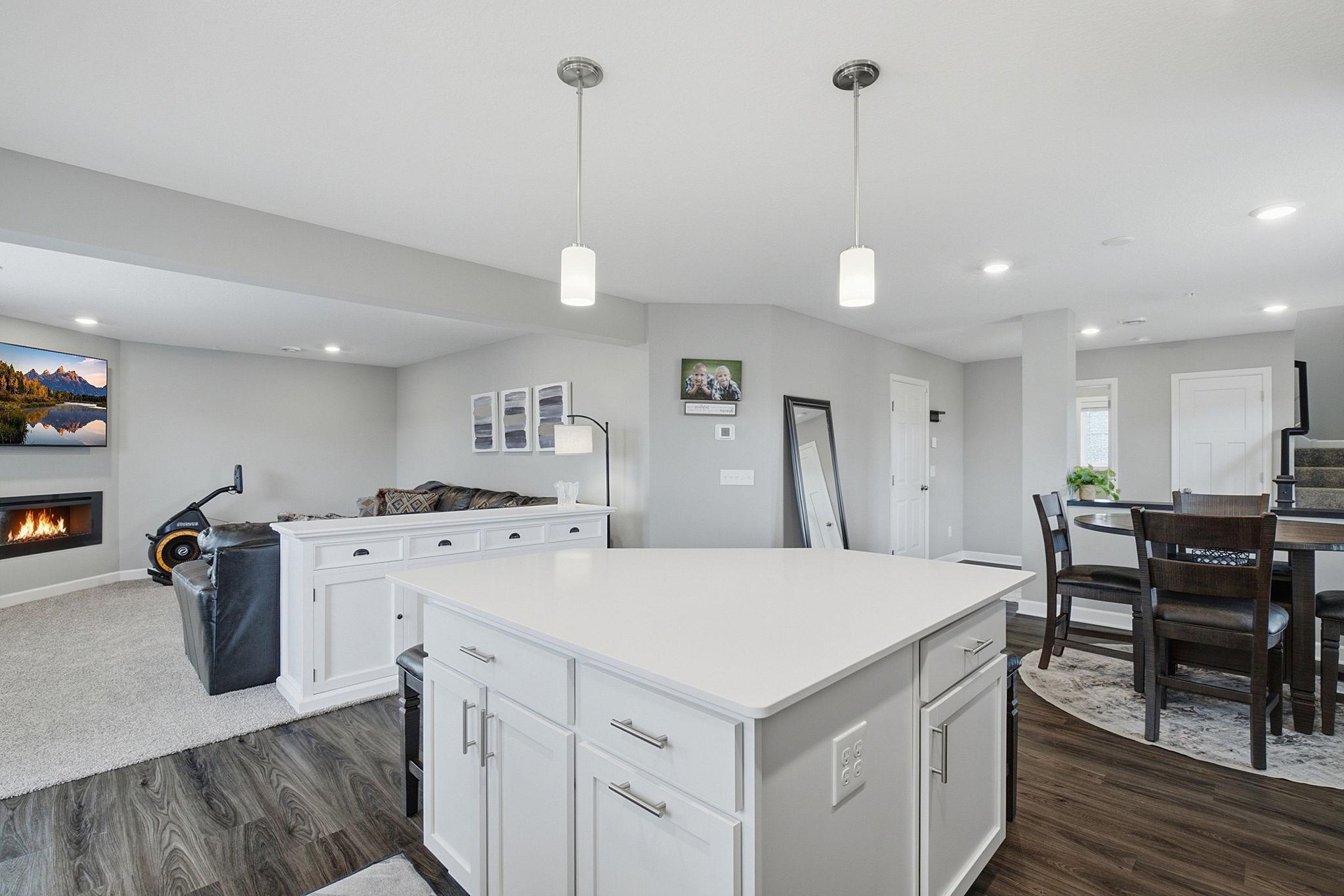 14300 Arctic Circle Property Photo 7