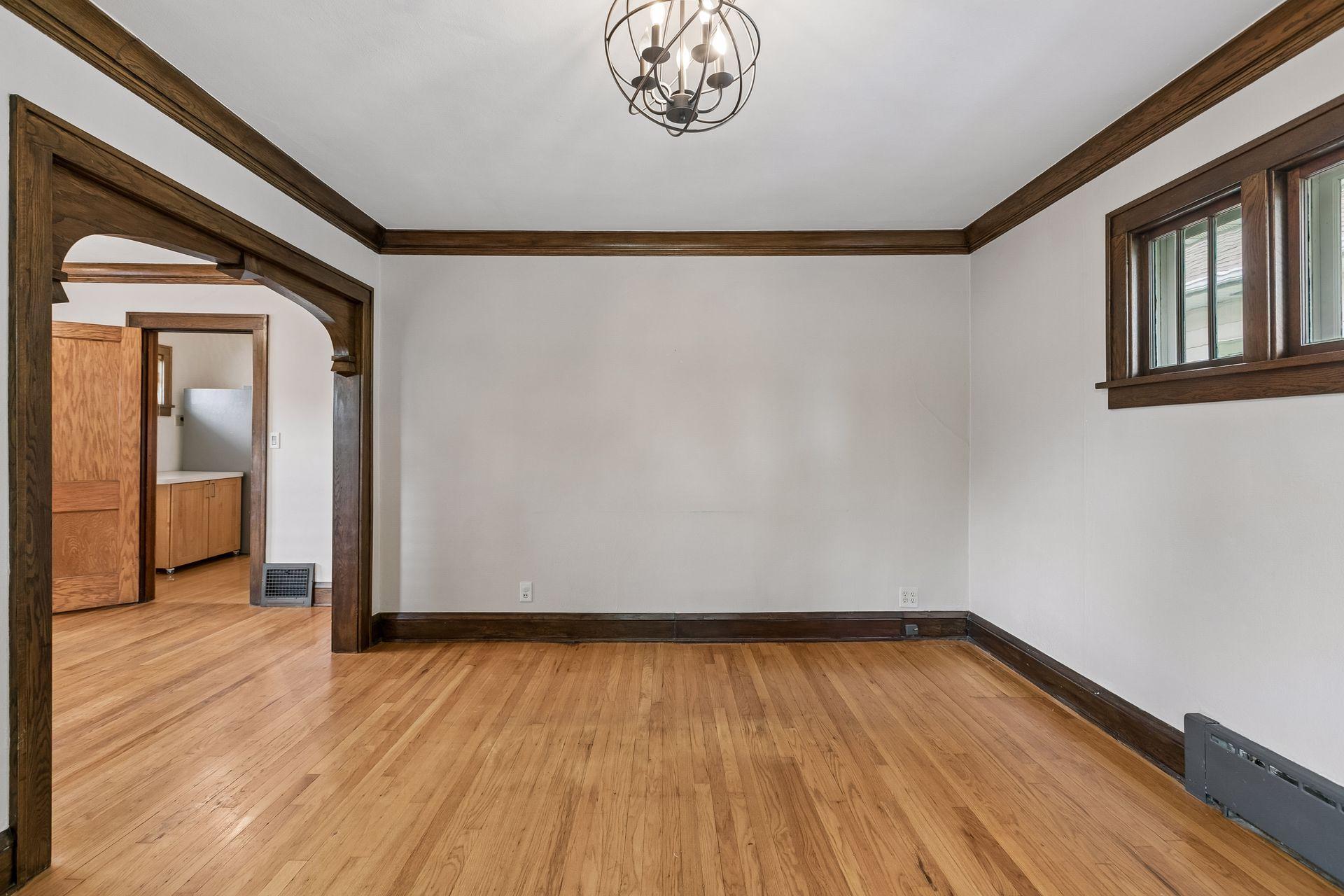 2043 Berkeley Avenue Property Photo 11