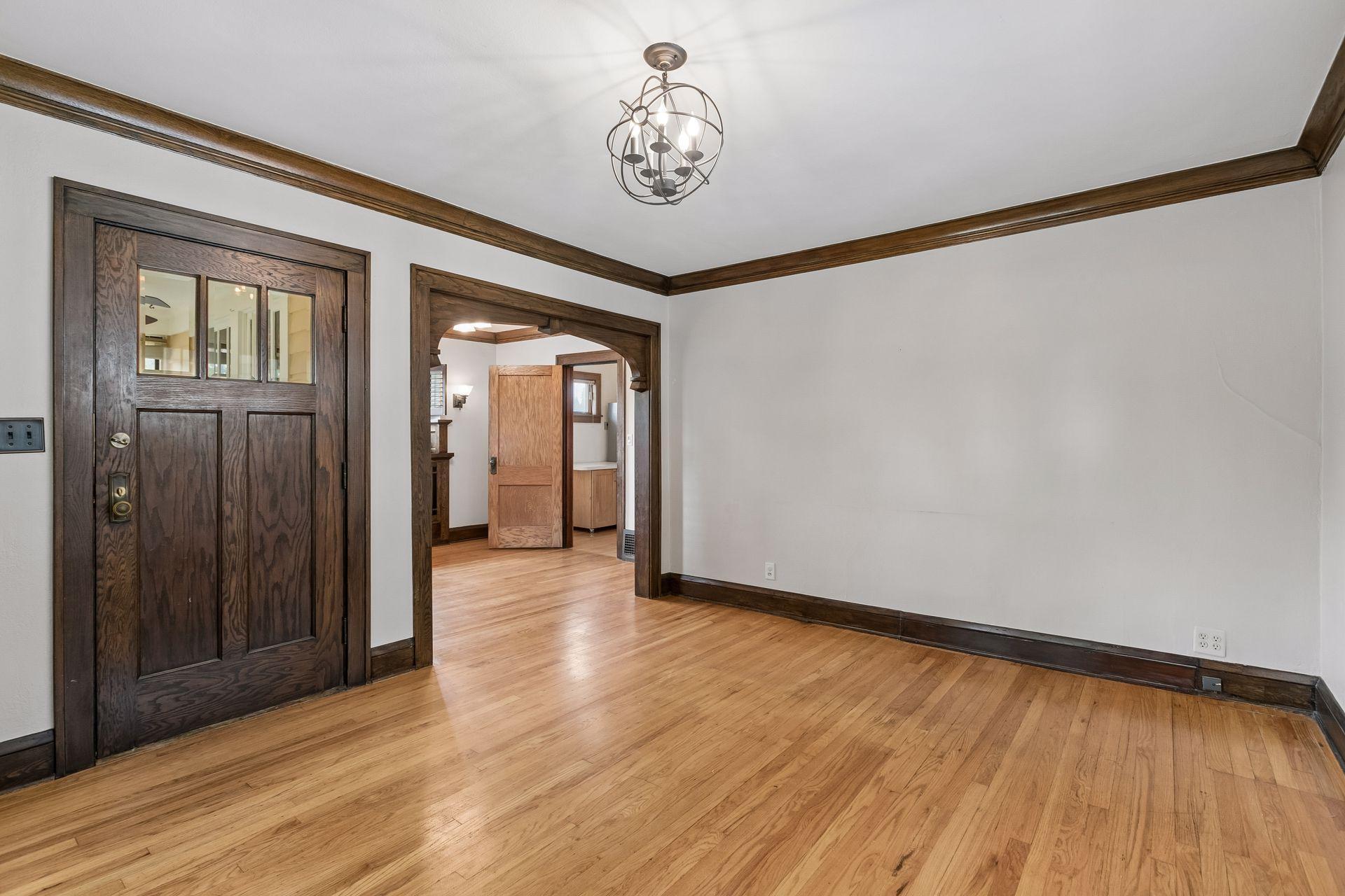 2043 Berkeley Avenue Property Photo 12