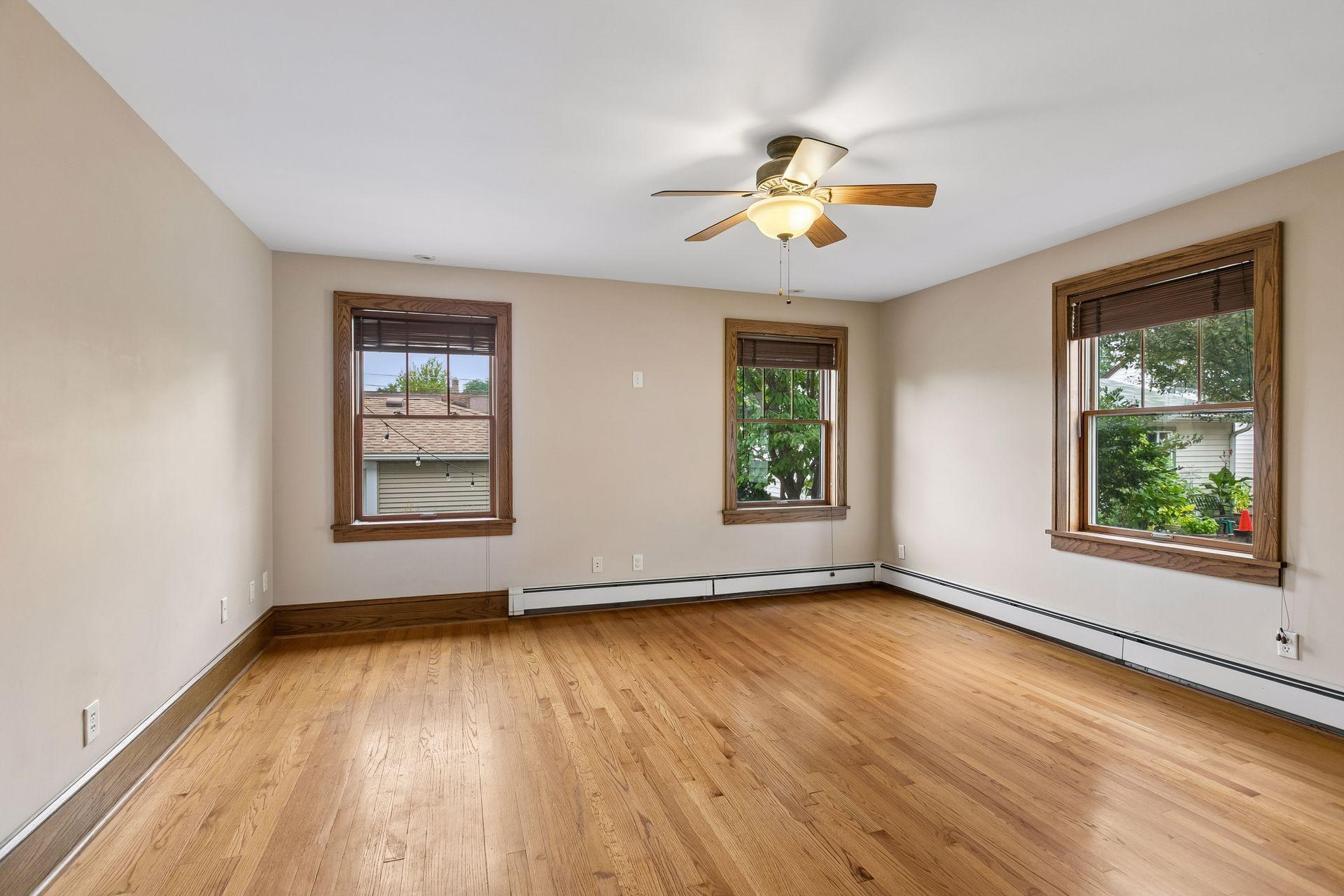 2043 Berkeley Avenue Property Photo 23