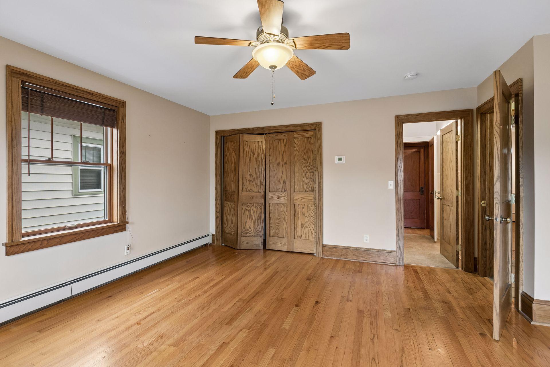 2043 Berkeley Avenue Property Photo 24