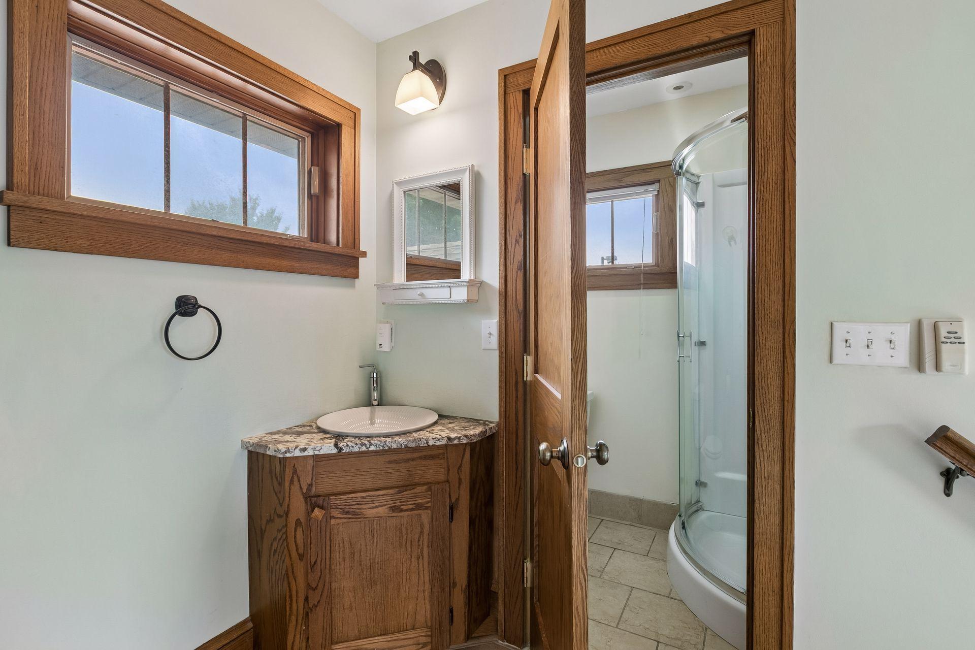 2043 Berkeley Avenue Property Photo 36