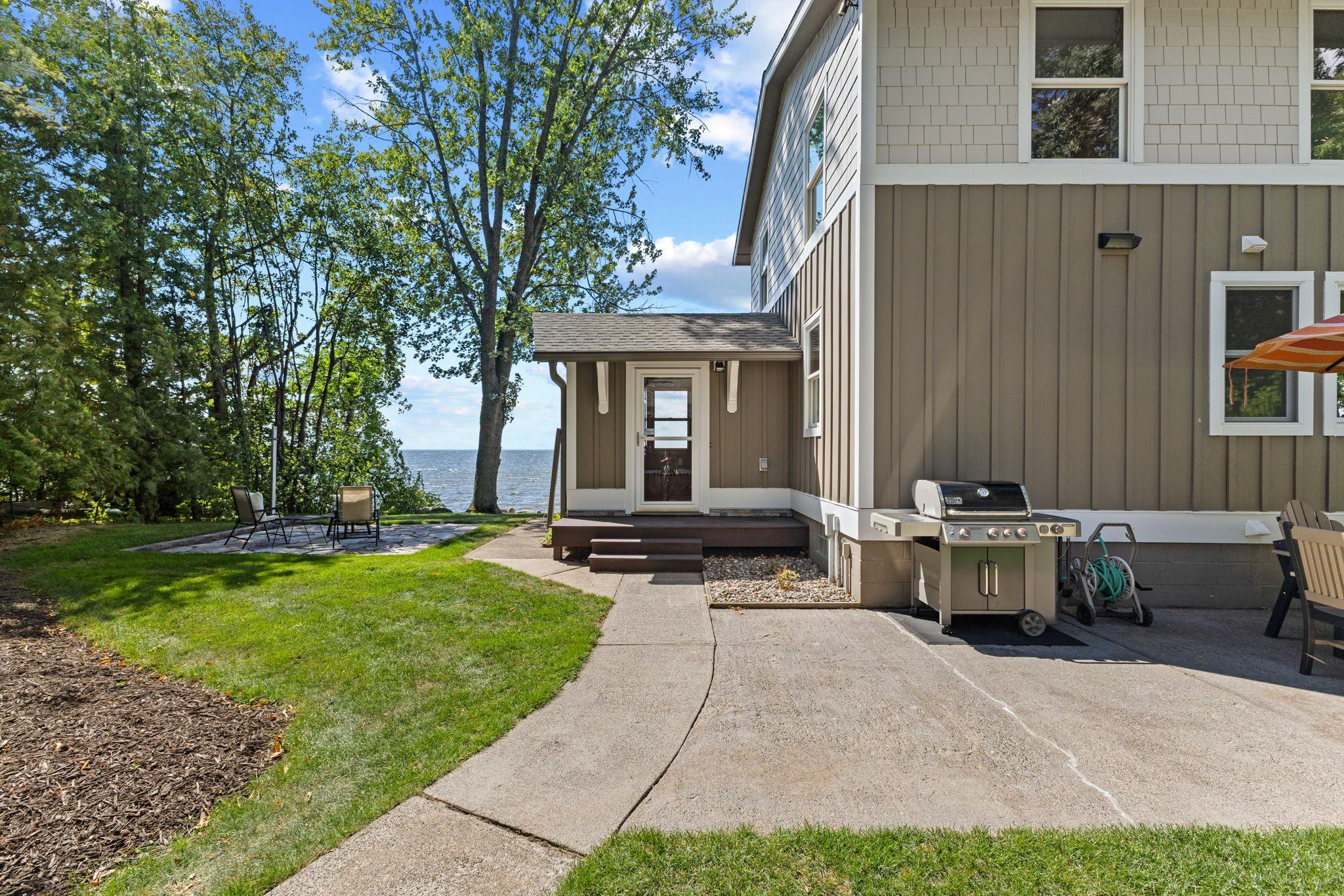 16405 328th Avenue Property Photo 8