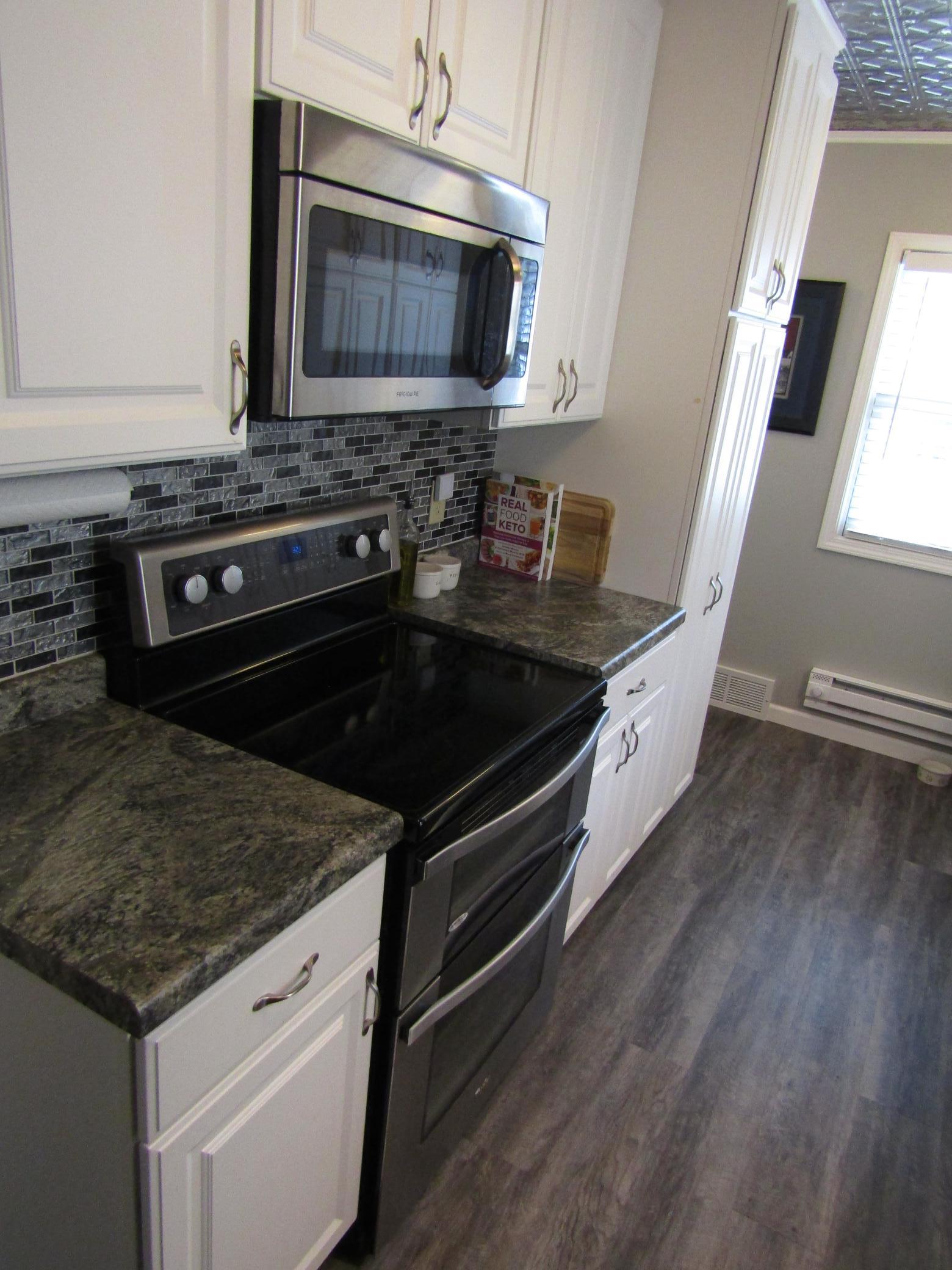 302 S 12th Street Property Photo 8