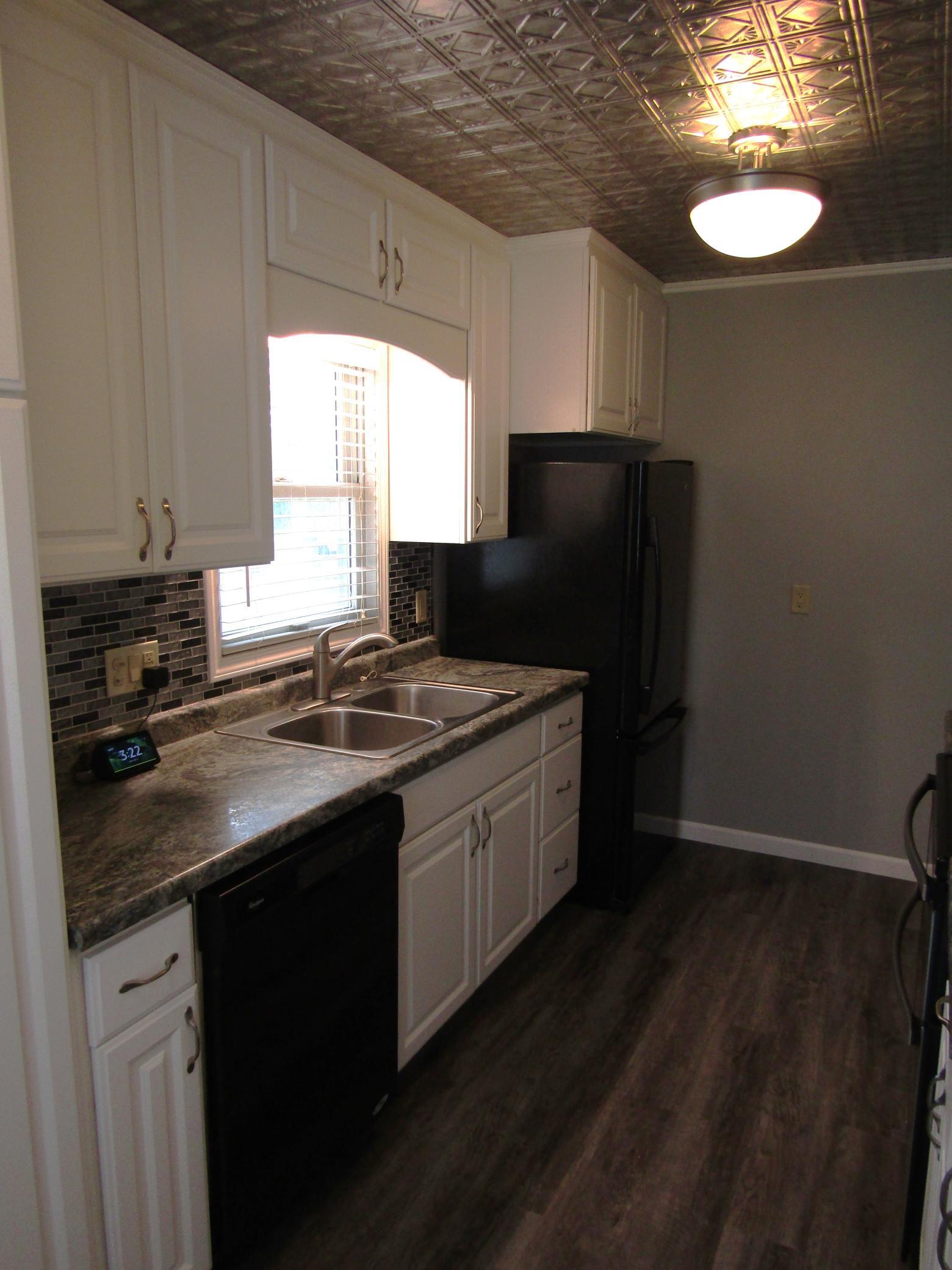 302 S 12th Street Property Photo 9