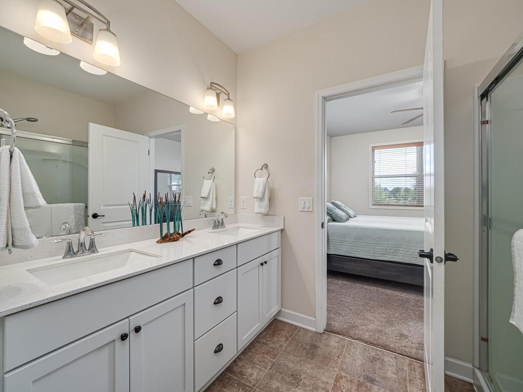 11516 Brookview Drive Property Photo 15