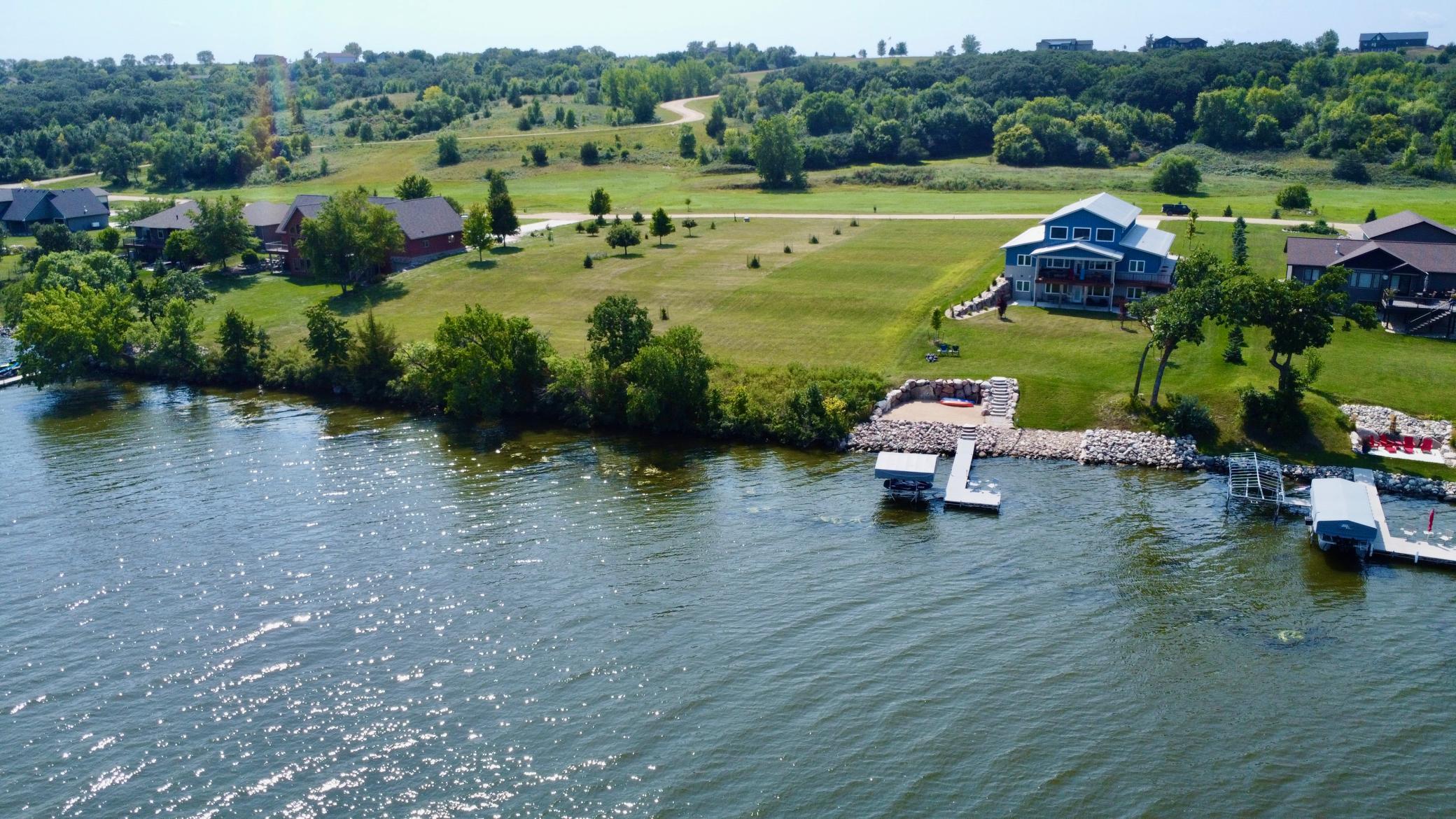 13342 Waters Edge Property Photo 2